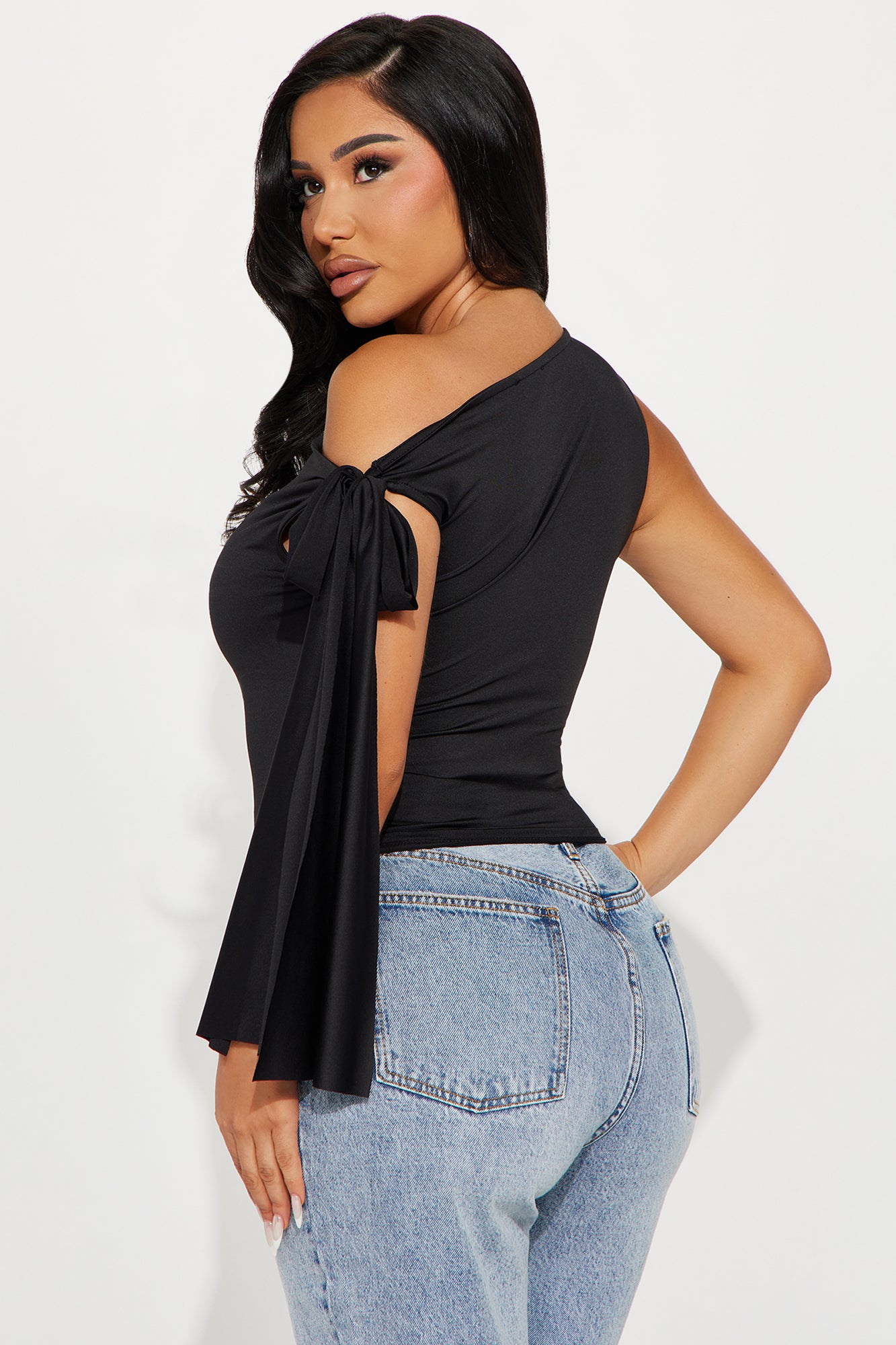 Kamari Off Shoulder Top - Black