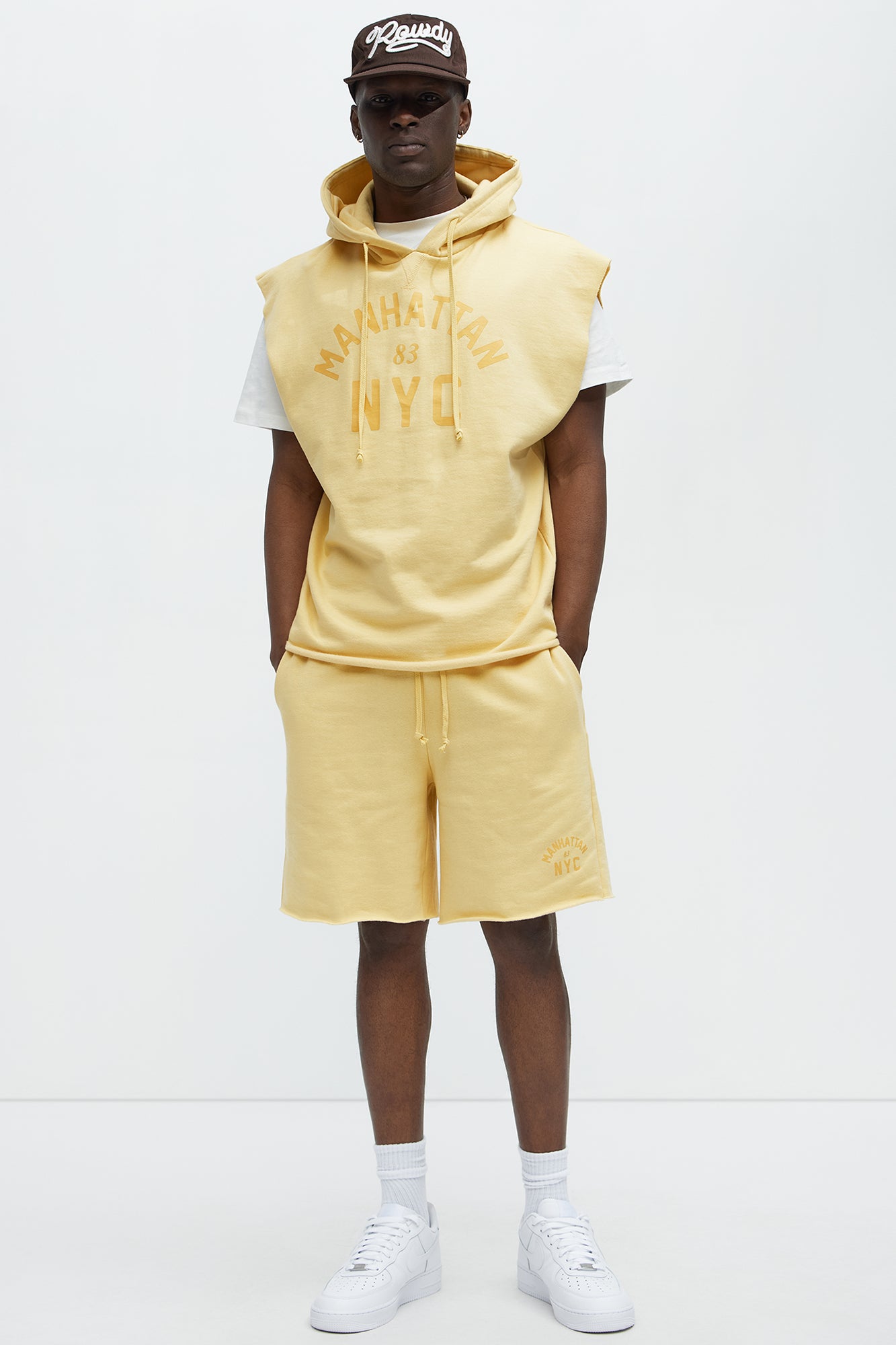 Manhattan Sweatshorts - Yellow