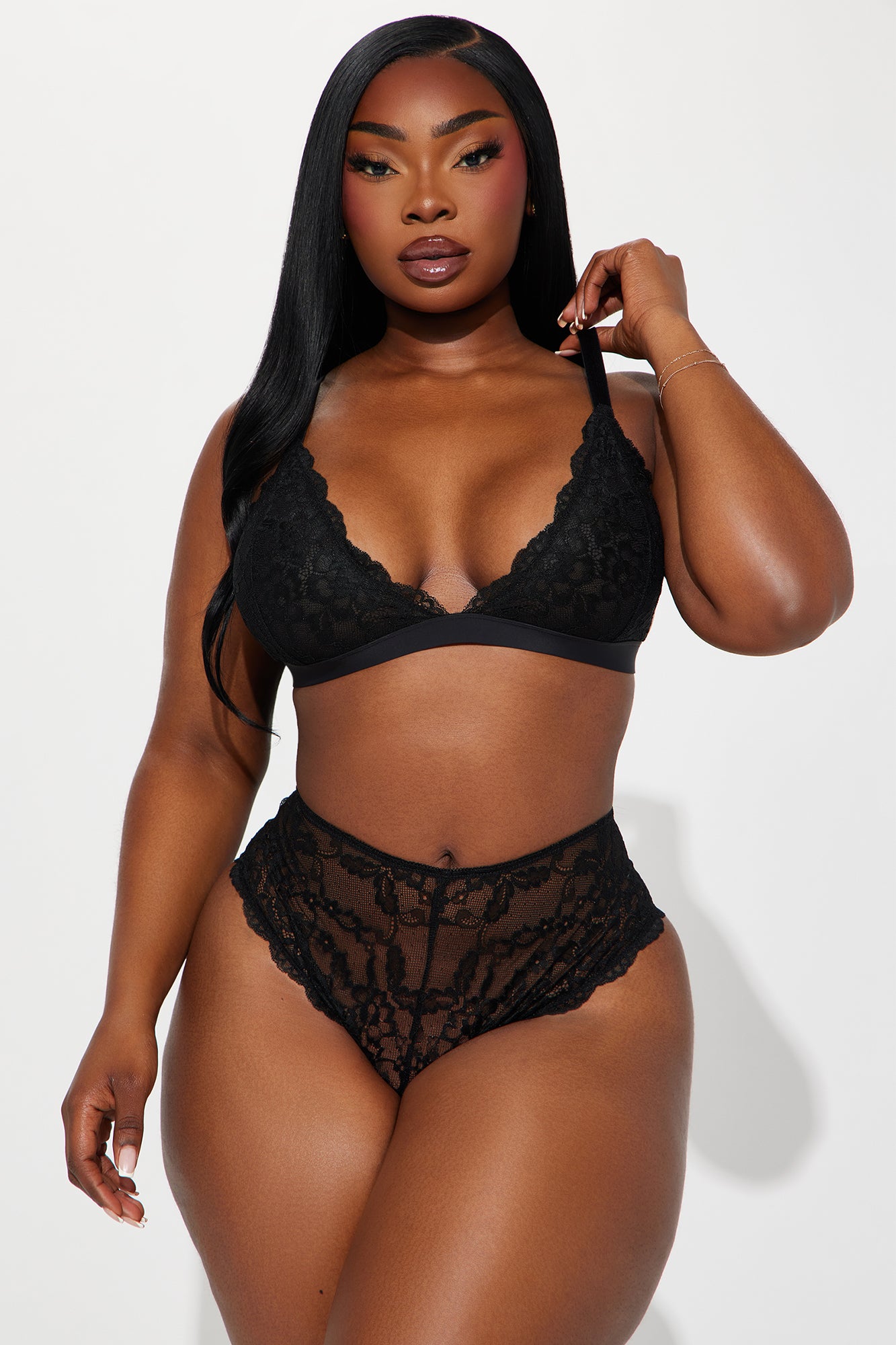 Nova Lace Triangle Bralette - Black