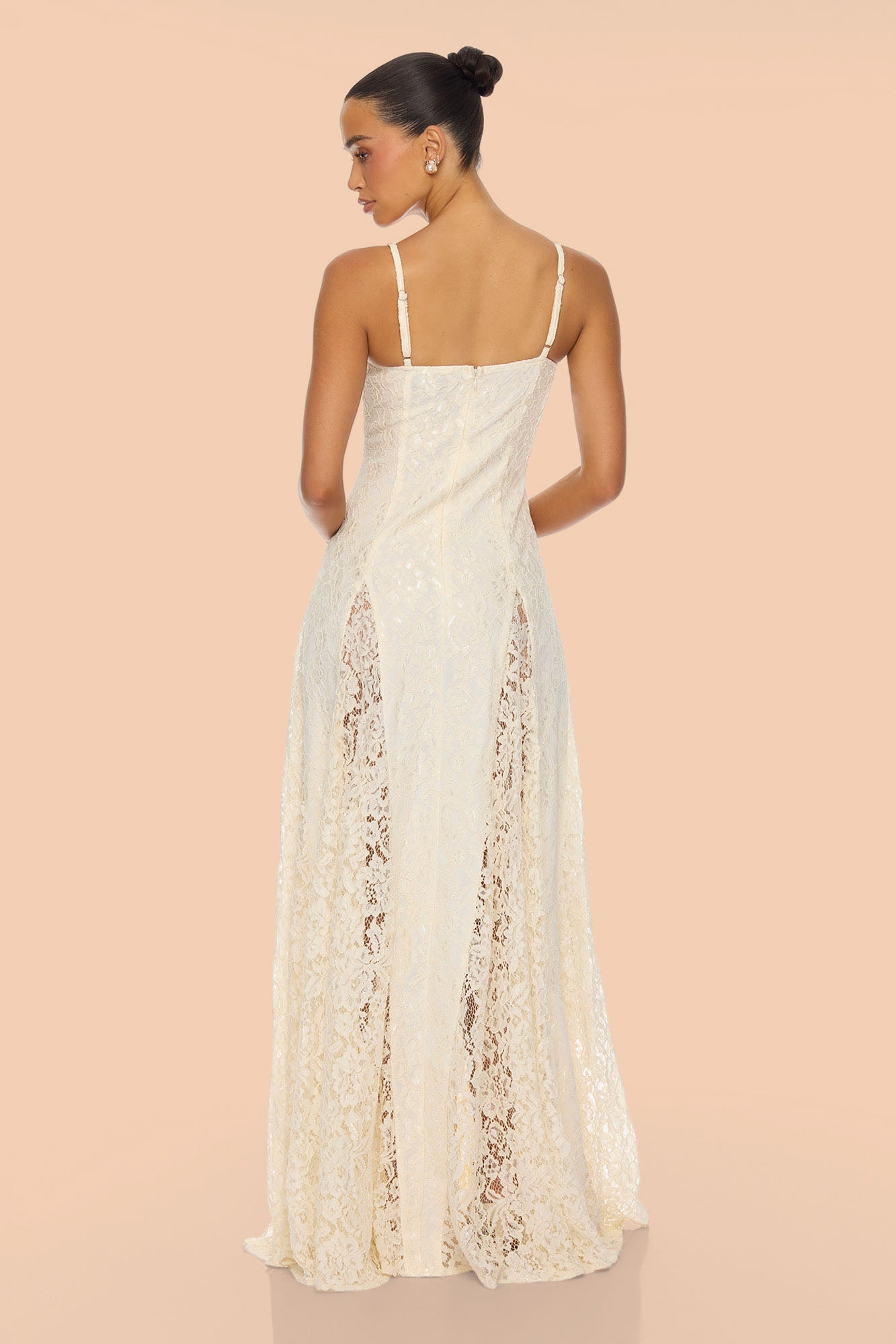 Reina Lace Gown - Cream