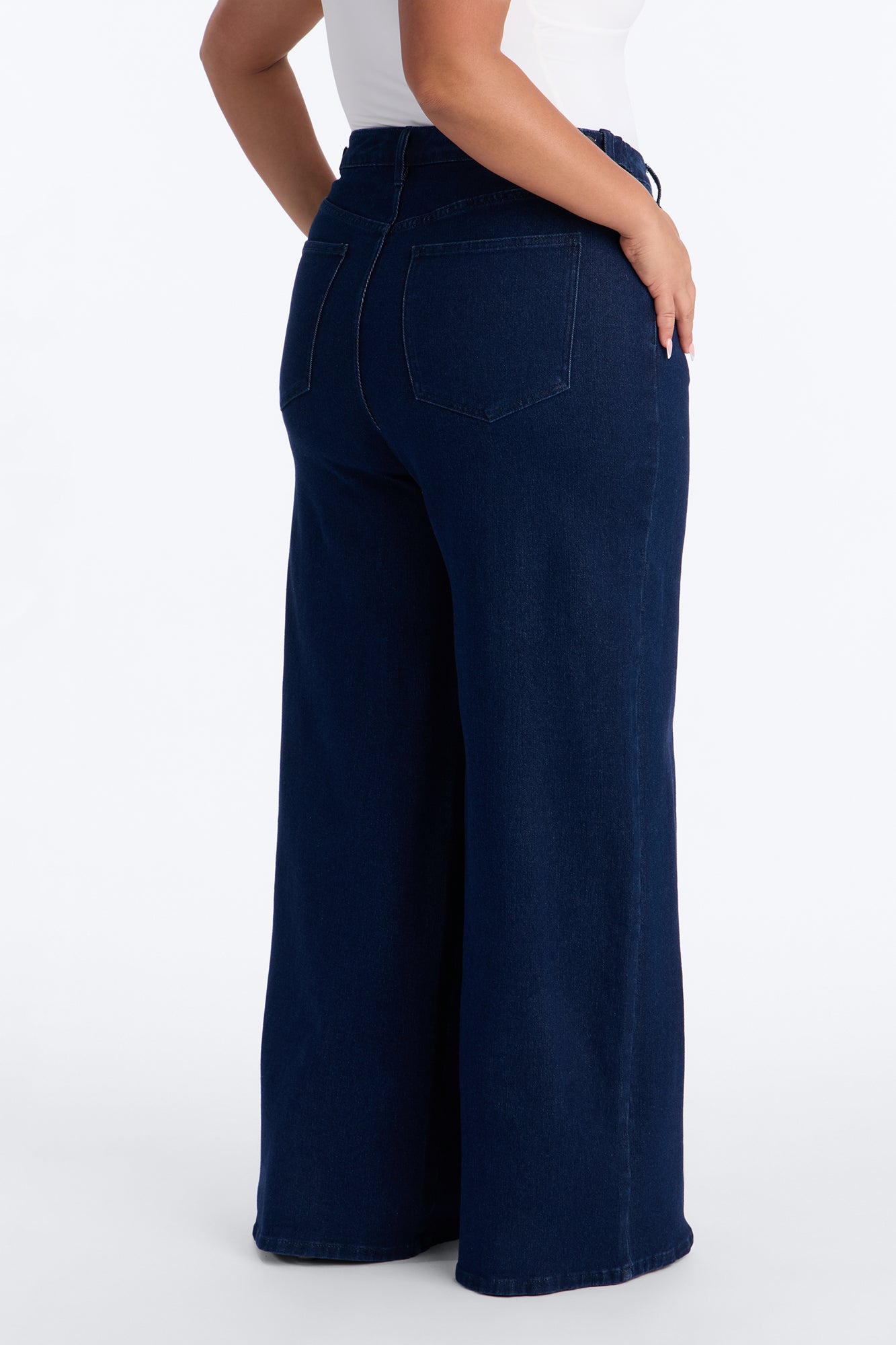Out Of Sight Wide Leg Jeans - Dark Wash