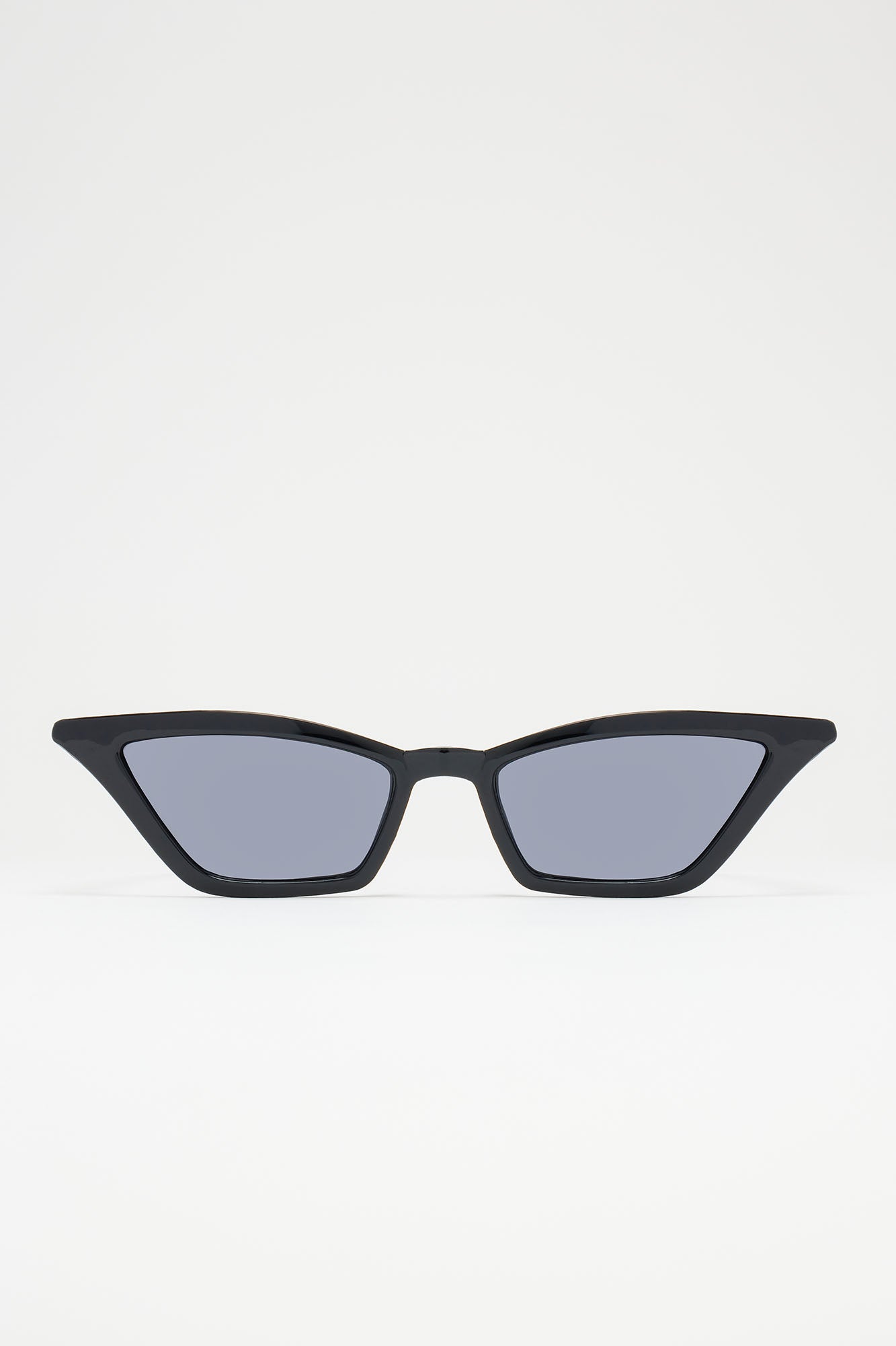 Outsmarting You Sunglasses - Black