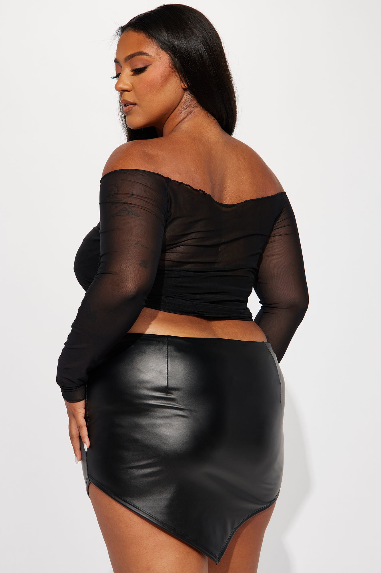 Never Ending Mesh Top - Black