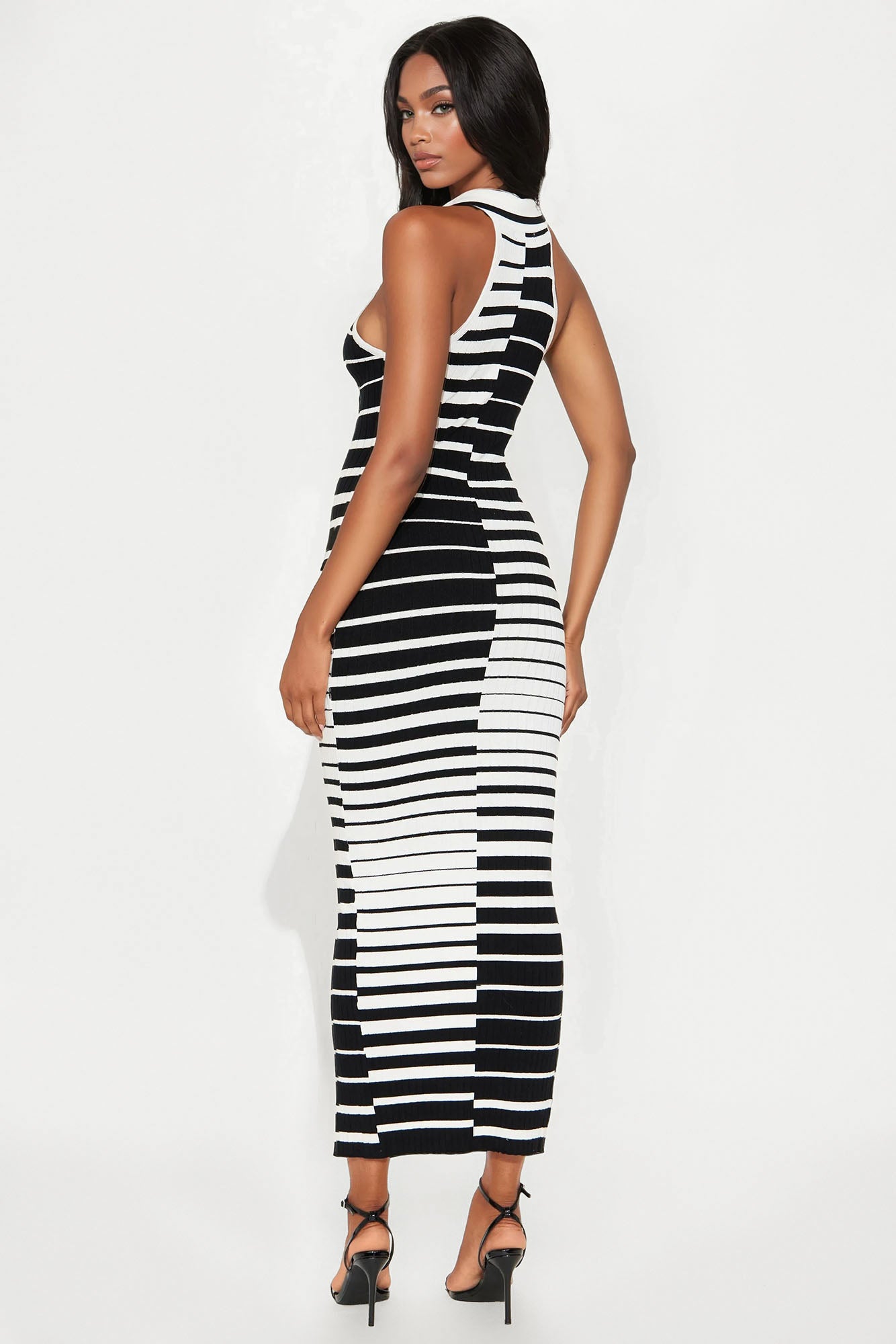 Rachel Collared Sweater Maxi Dress - Black/White