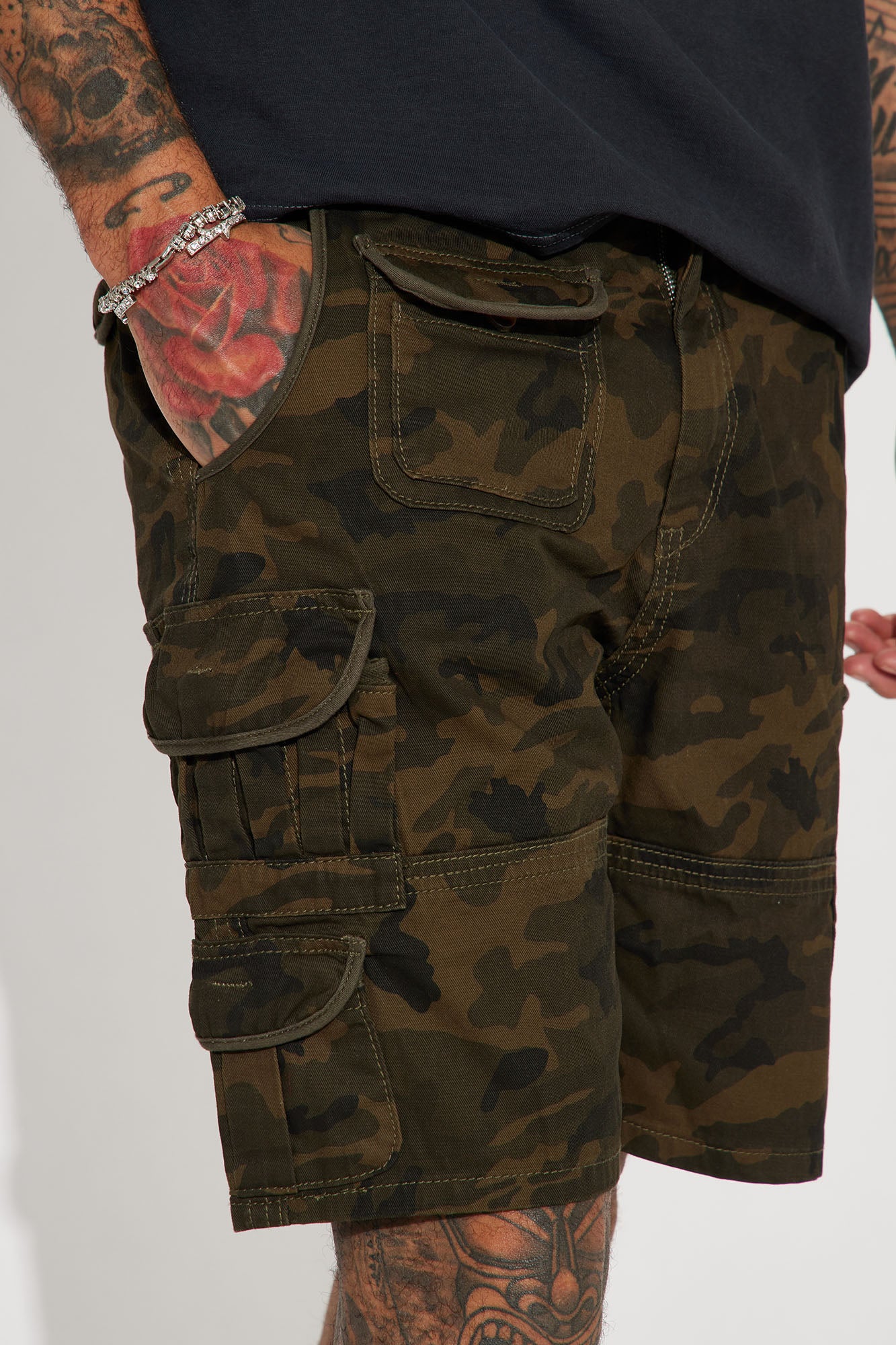 Next Moves Twill Cargo Shorts - Camouflage