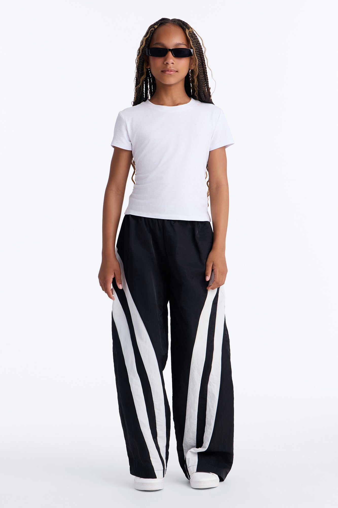 Mini Follow The Curve Windbreaker Track Pant - Black