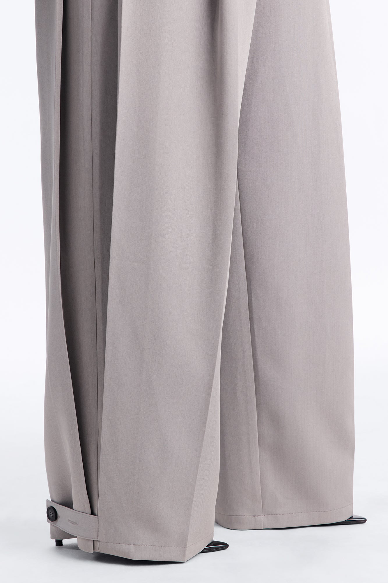 Kate Side Pleated Button Cuff Trouser - Light Grey