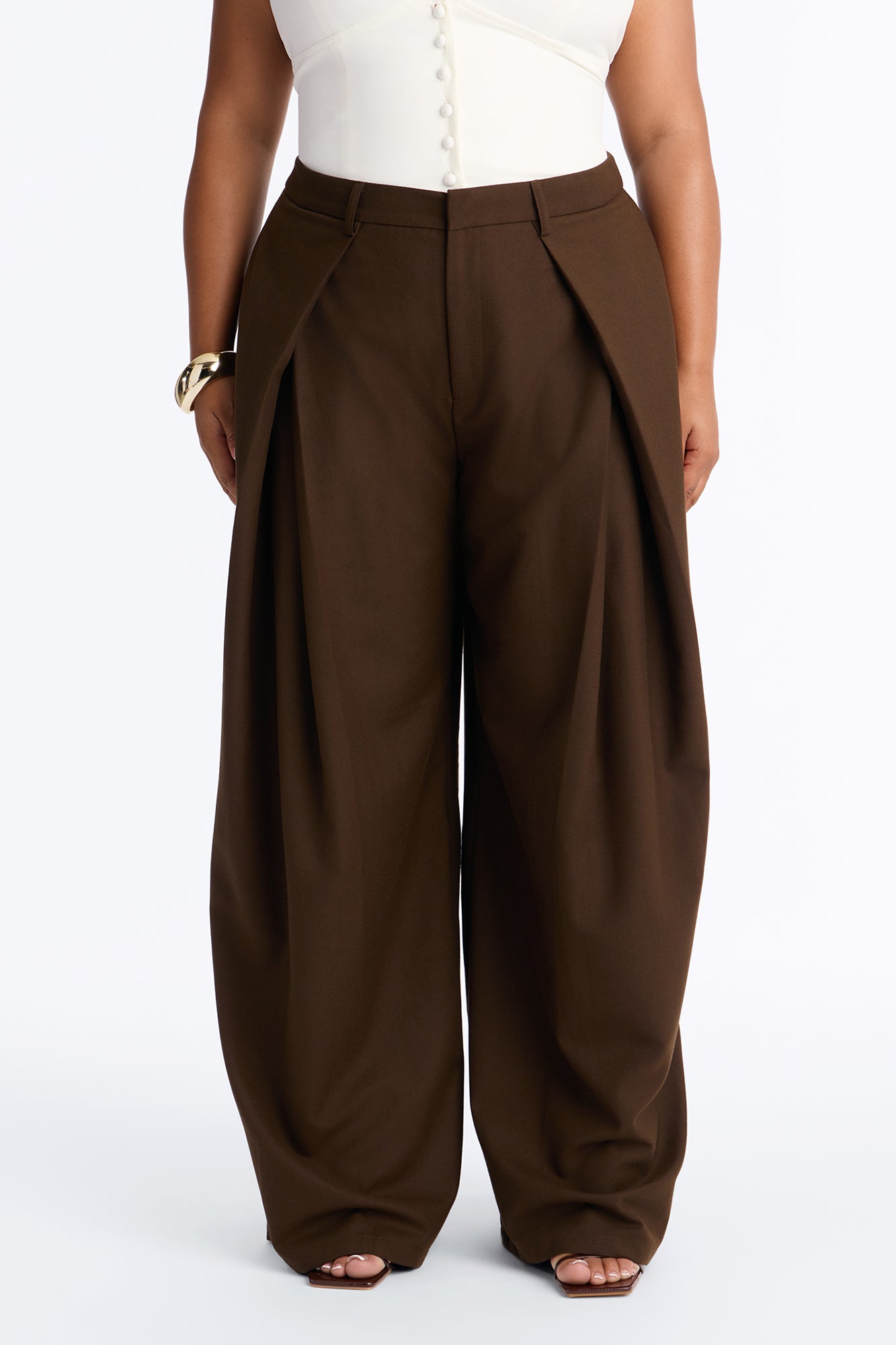 Executive Realness Pleated Wide Leg Trouser 33″ - Chocolate