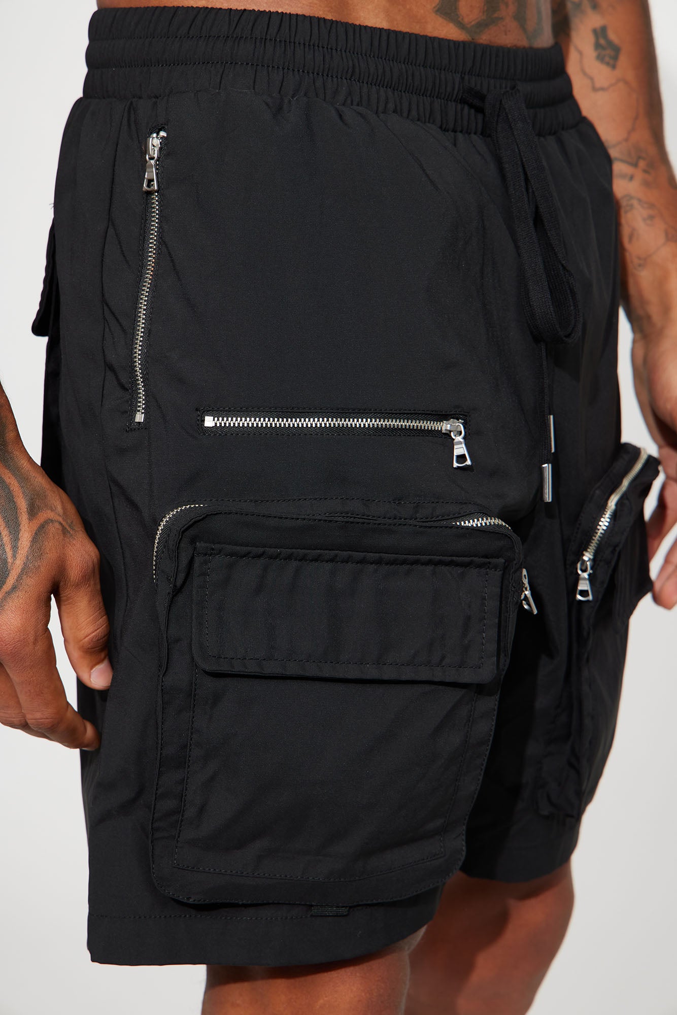 In The Field Relaxed Cargo Shorts - Black