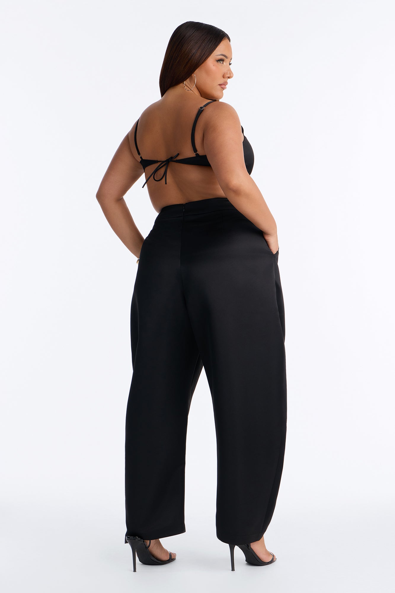 Ottilie High Rise Pleated Barrel Leg Pant - Black
