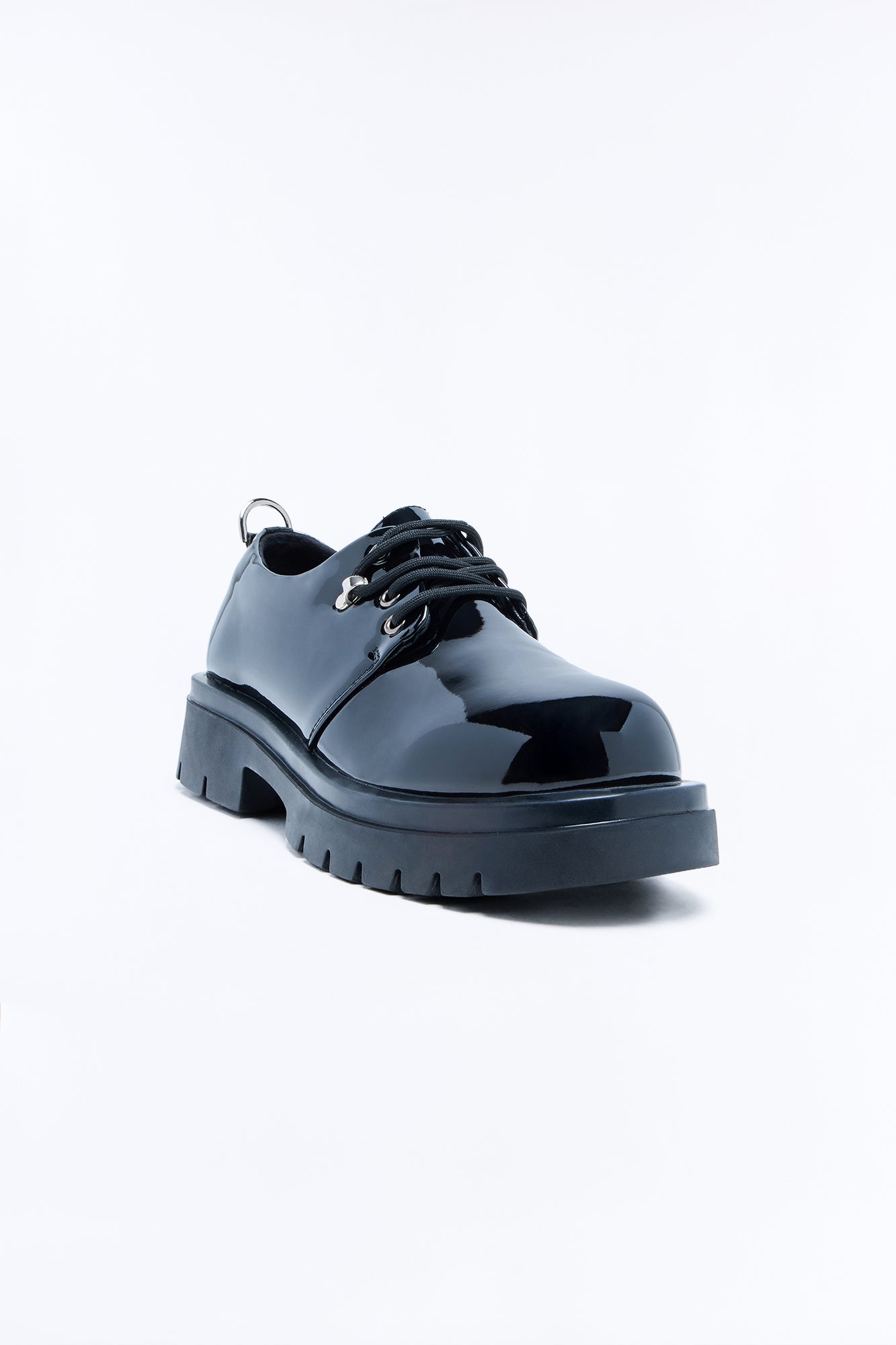 Faux Patent Leather Lace Up Oxford Shoes - Black