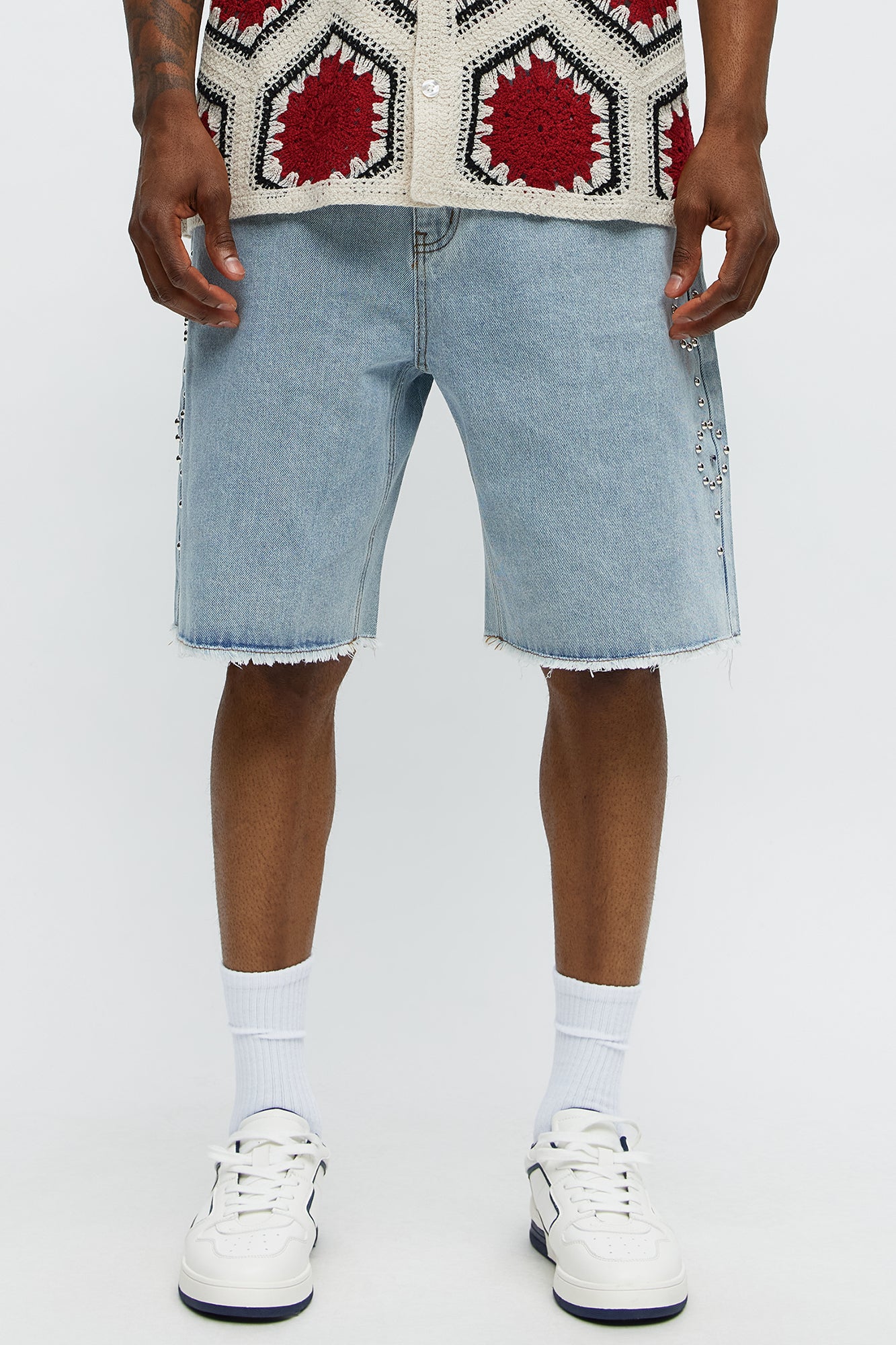 Relaxed Come In Clutch Studded Denim Shorts - Light Blue Wash
