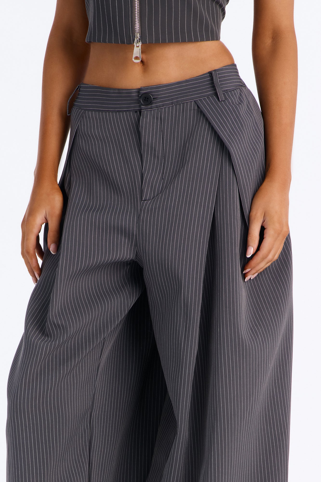 Callie High Rise Pleated Pinstripe Barrel Pant - Charcoal