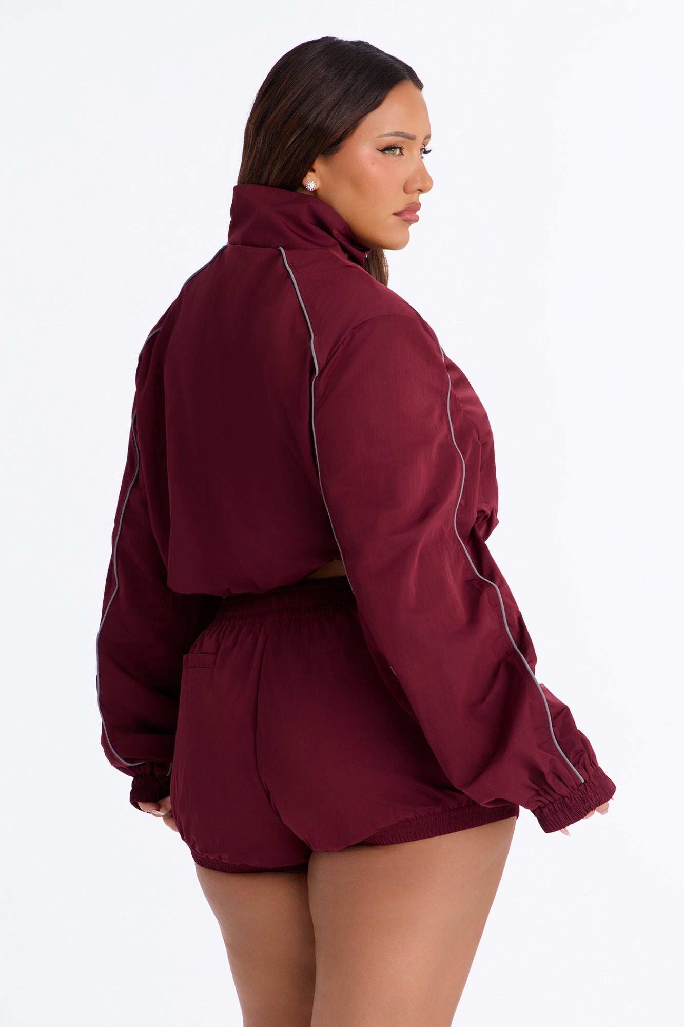 Make A Move Windbreaker Cropped Funnel Neck Jacket - Burgundy