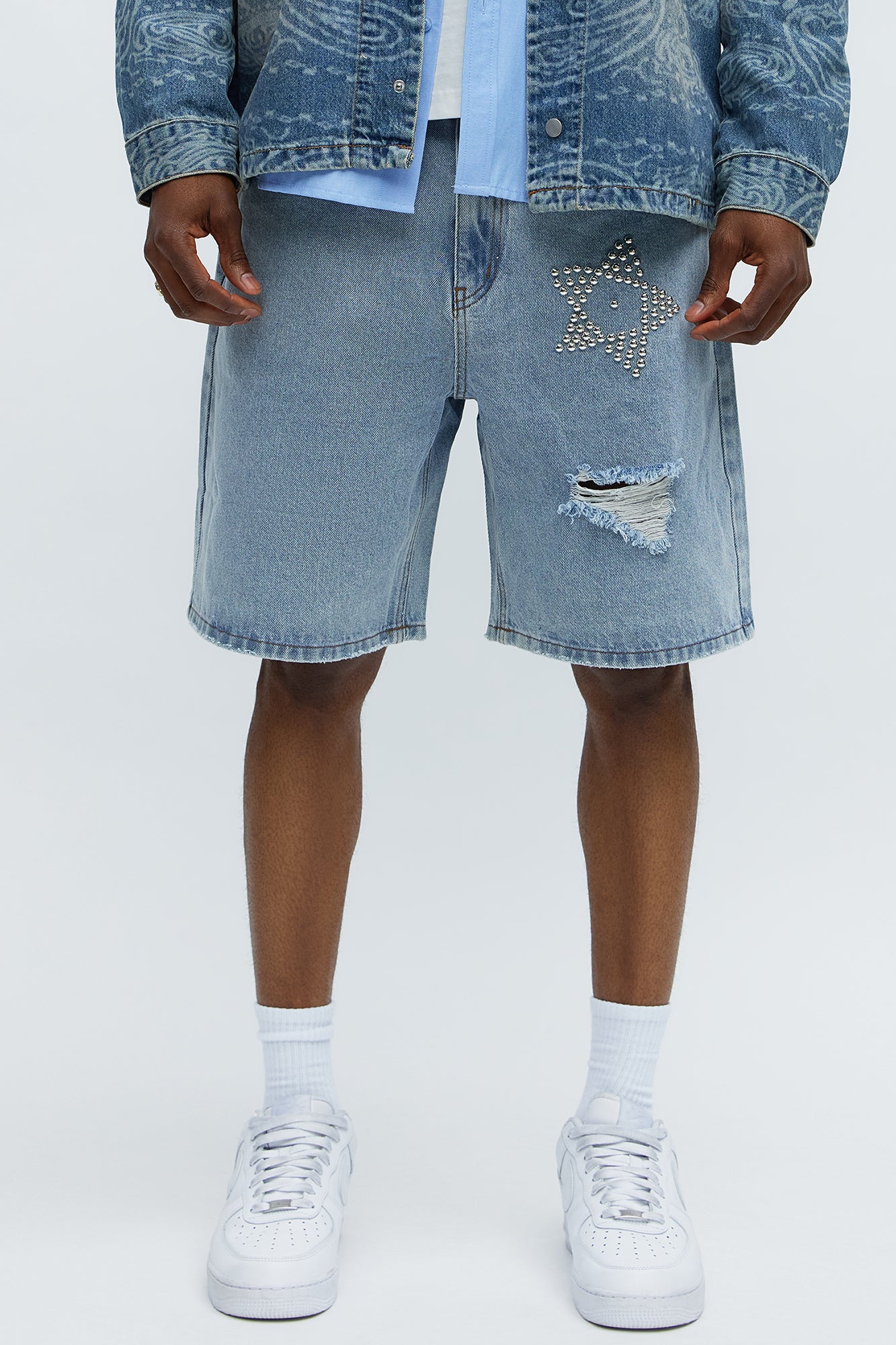 Relaxed Star Studded Denim Shorts - Light Blue Wash
