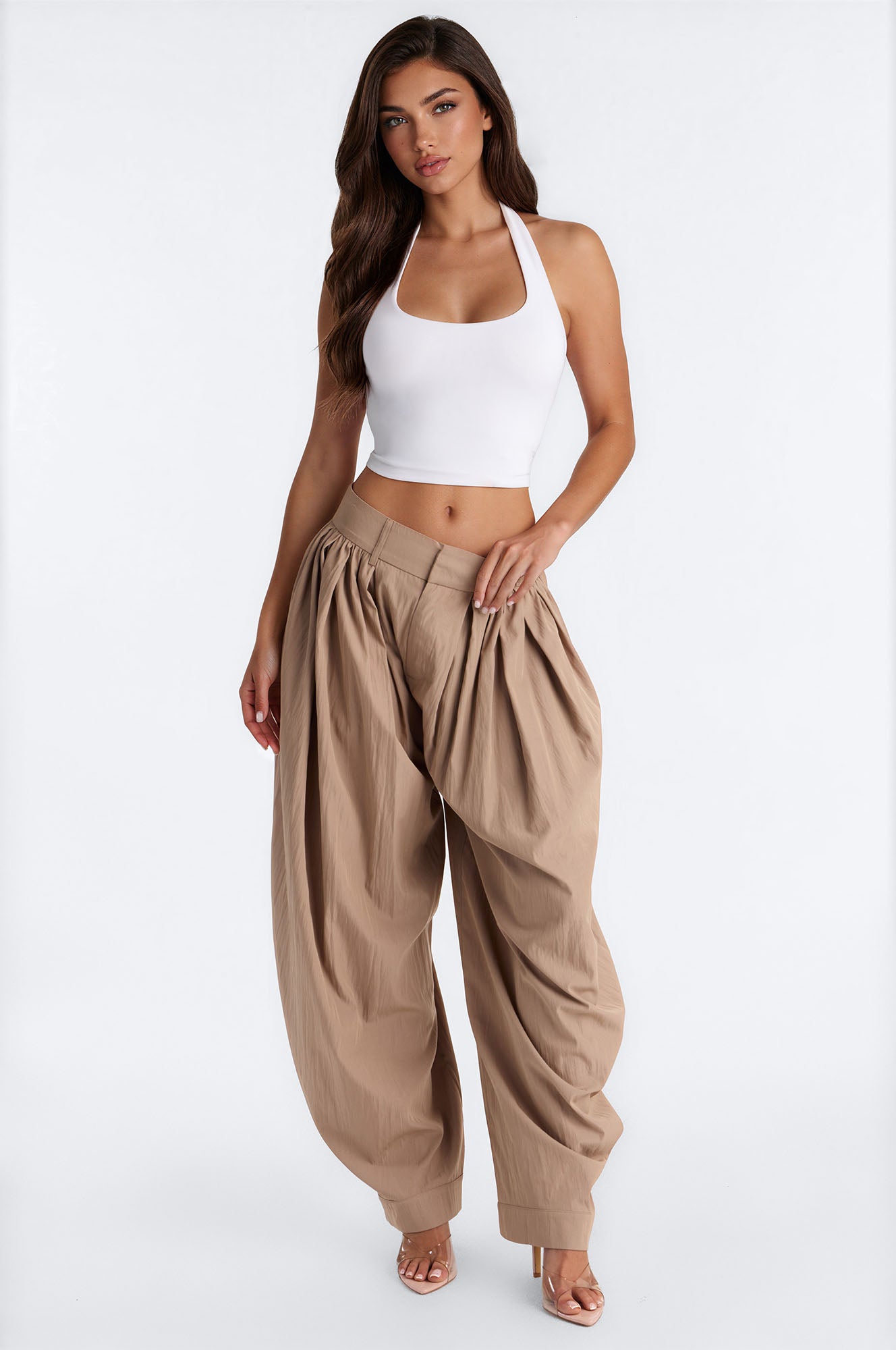 Laynee Lightweight Pleated Barrel Leg Trouser - Beige