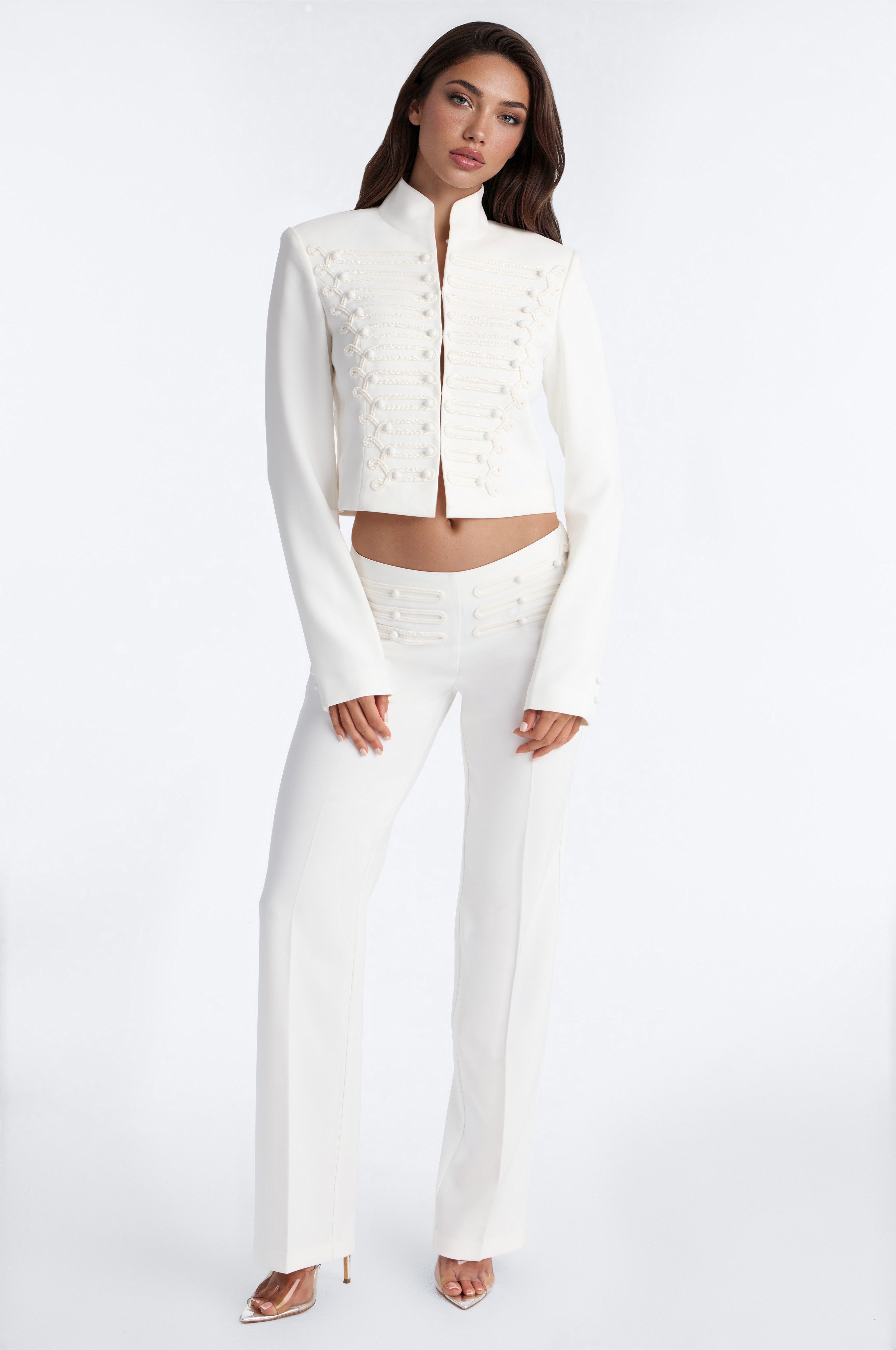 Commander in Chic Cropped Fitted Blazer - White