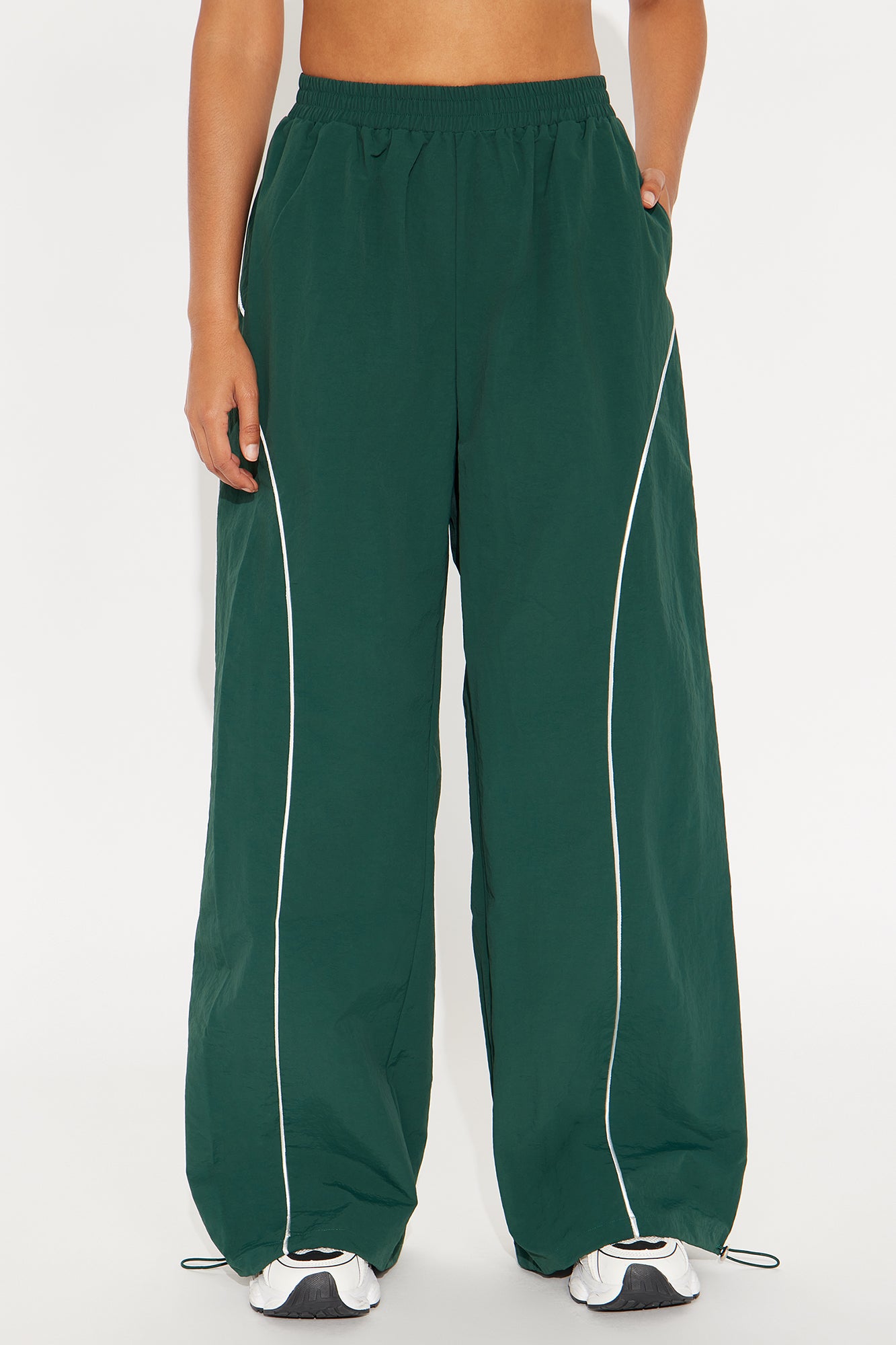 Precise Movement Windbreaker Track Pant - Hunter Green