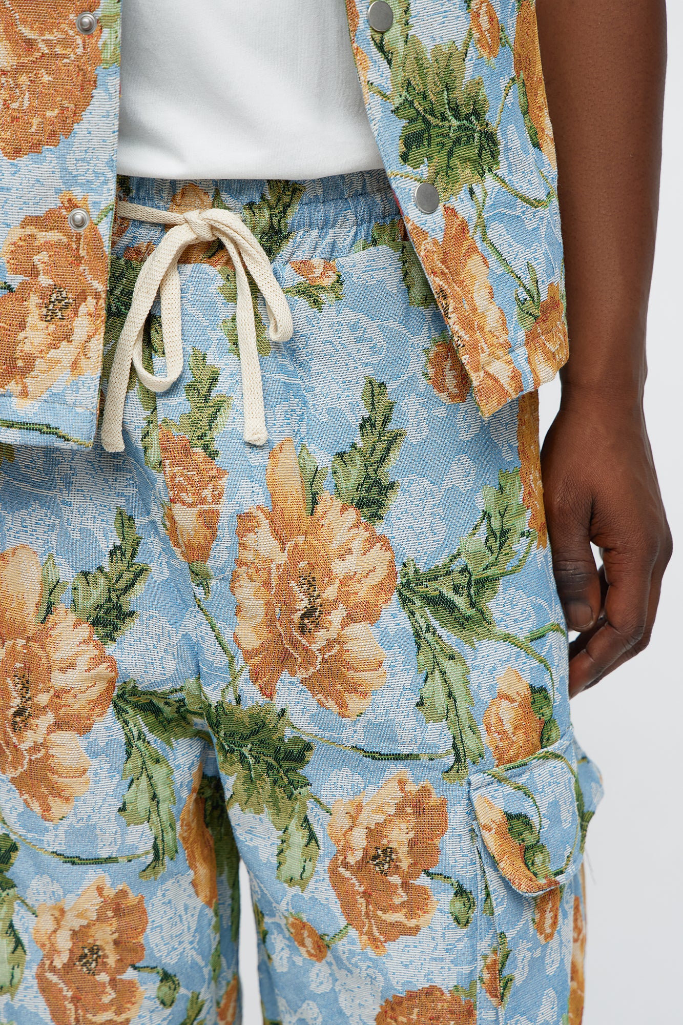 Baggy Rose Buds Tapestry Cargo Pant - Blue/combo