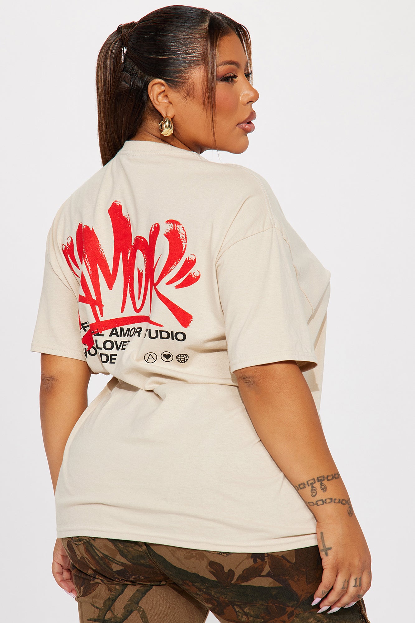 Mi Amor Graphic Tshirt - Taupe