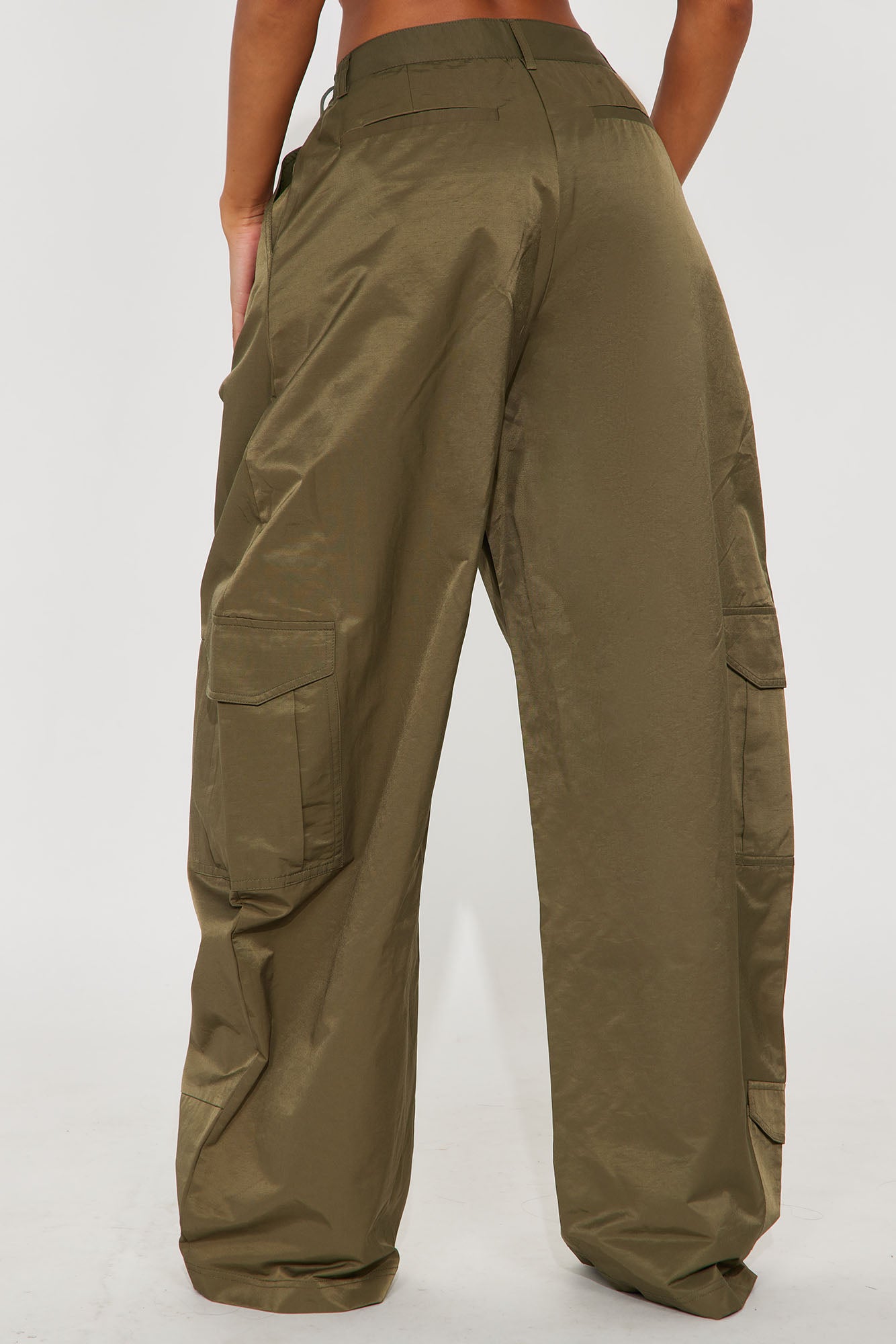 Amania Windbreaker Cargo Pant - Olive