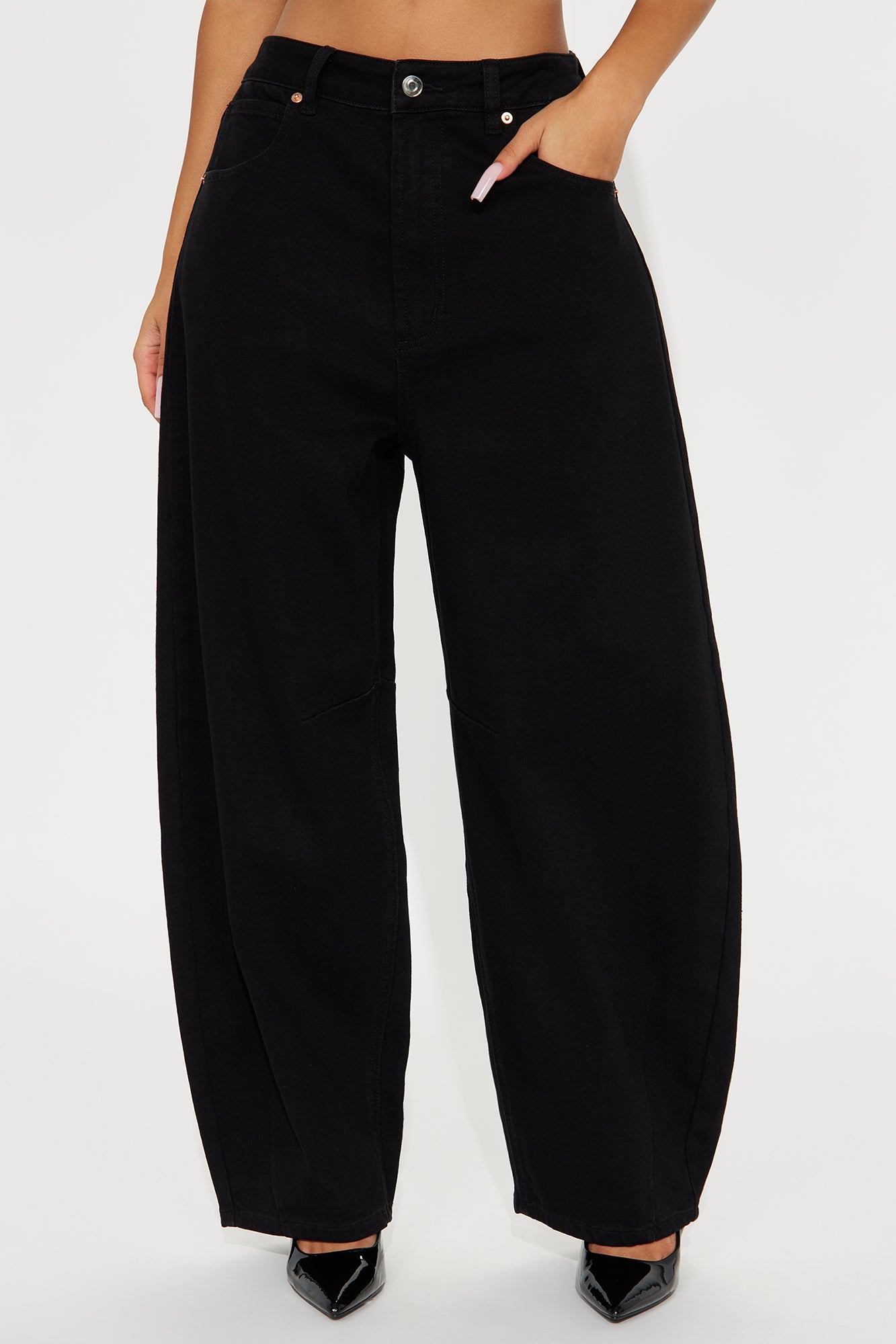 Checked Out Barrel Leg Jeans - Black