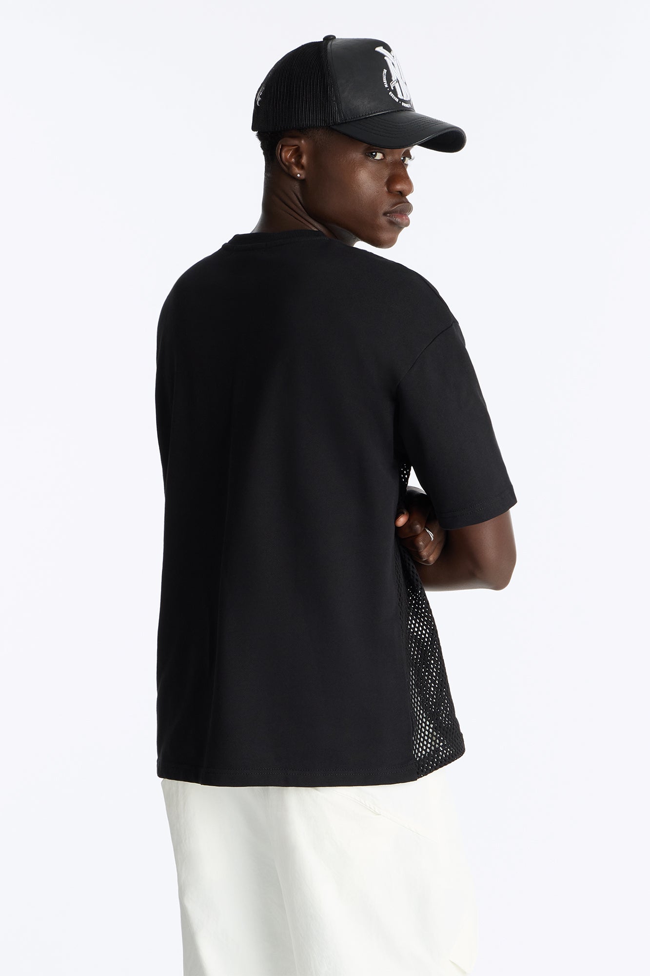 33 Oversized Mesh Fleece Tee - Black