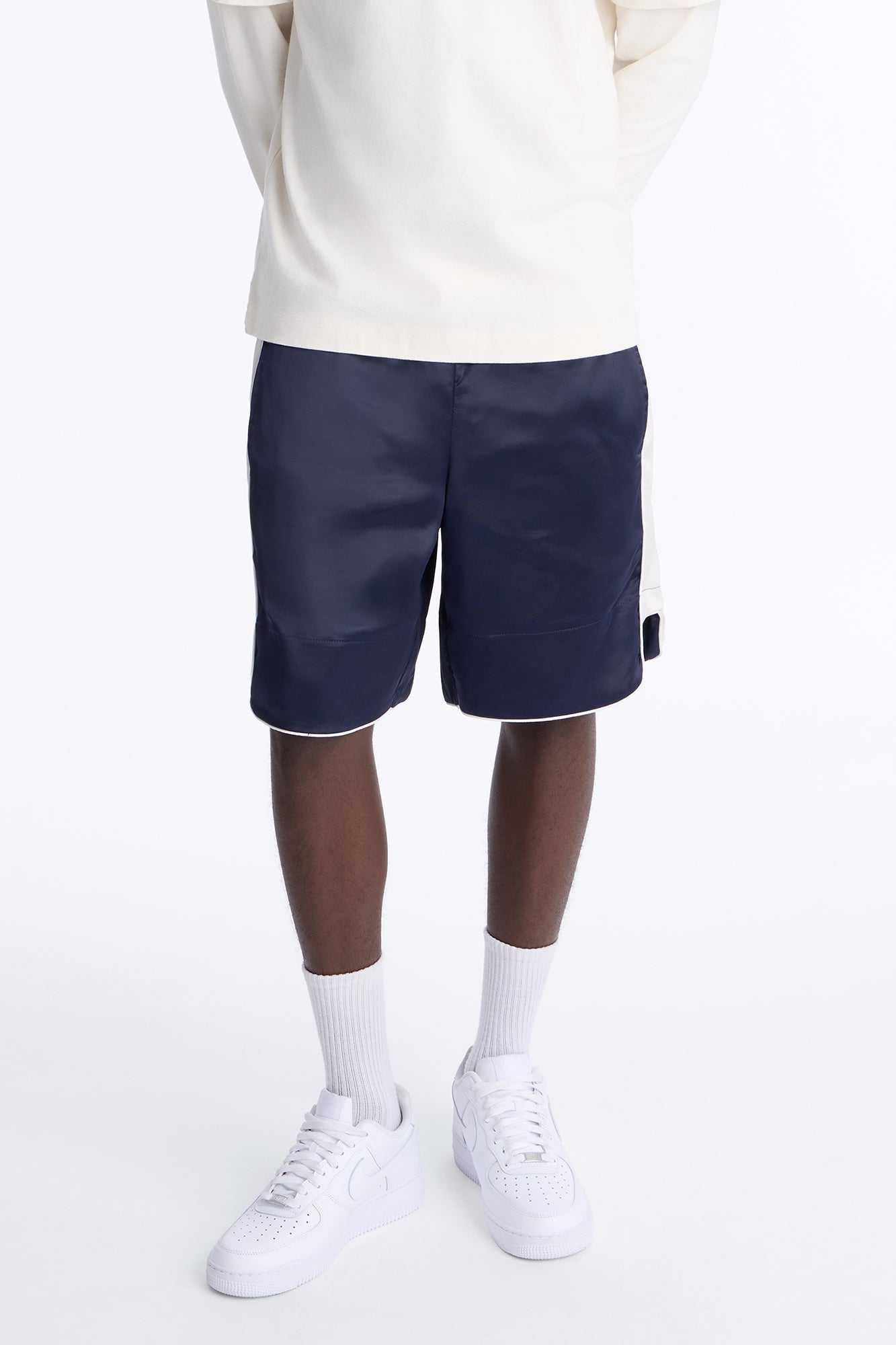 Relaxed Satin Boxing Short - Navy/combo