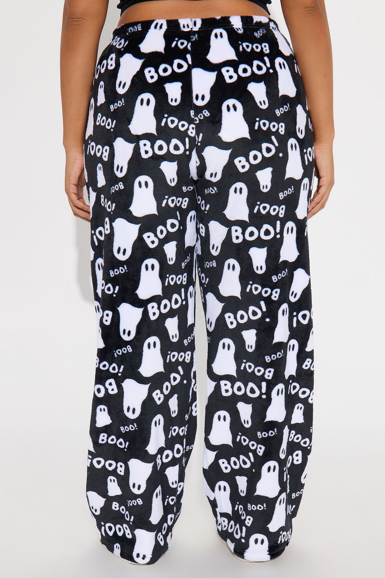 Queen Of Ghosting Halloween Plush PJ Pant - Black/White