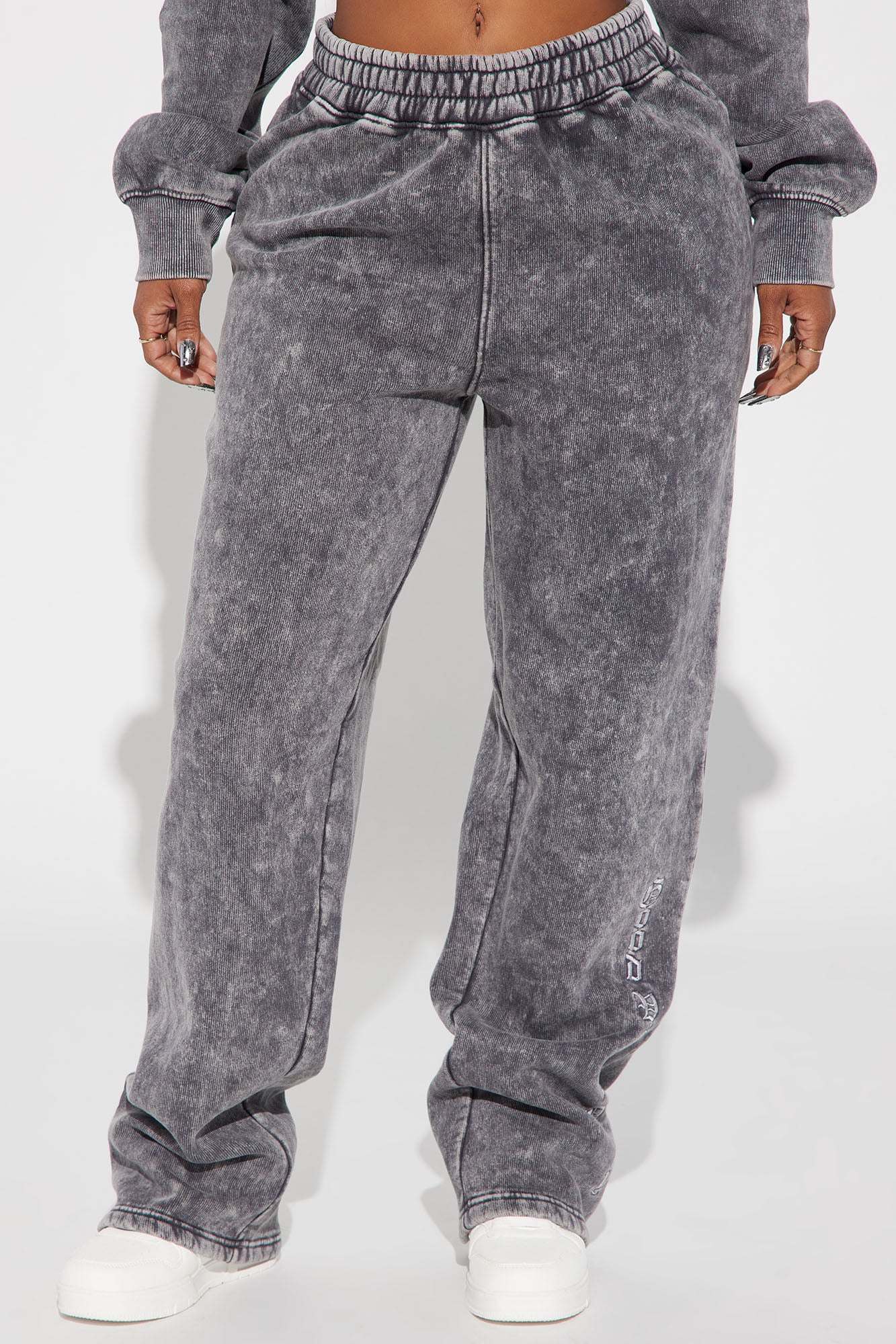 Good Vibes Washed Wide Leg Sweatpant - Grey/combo