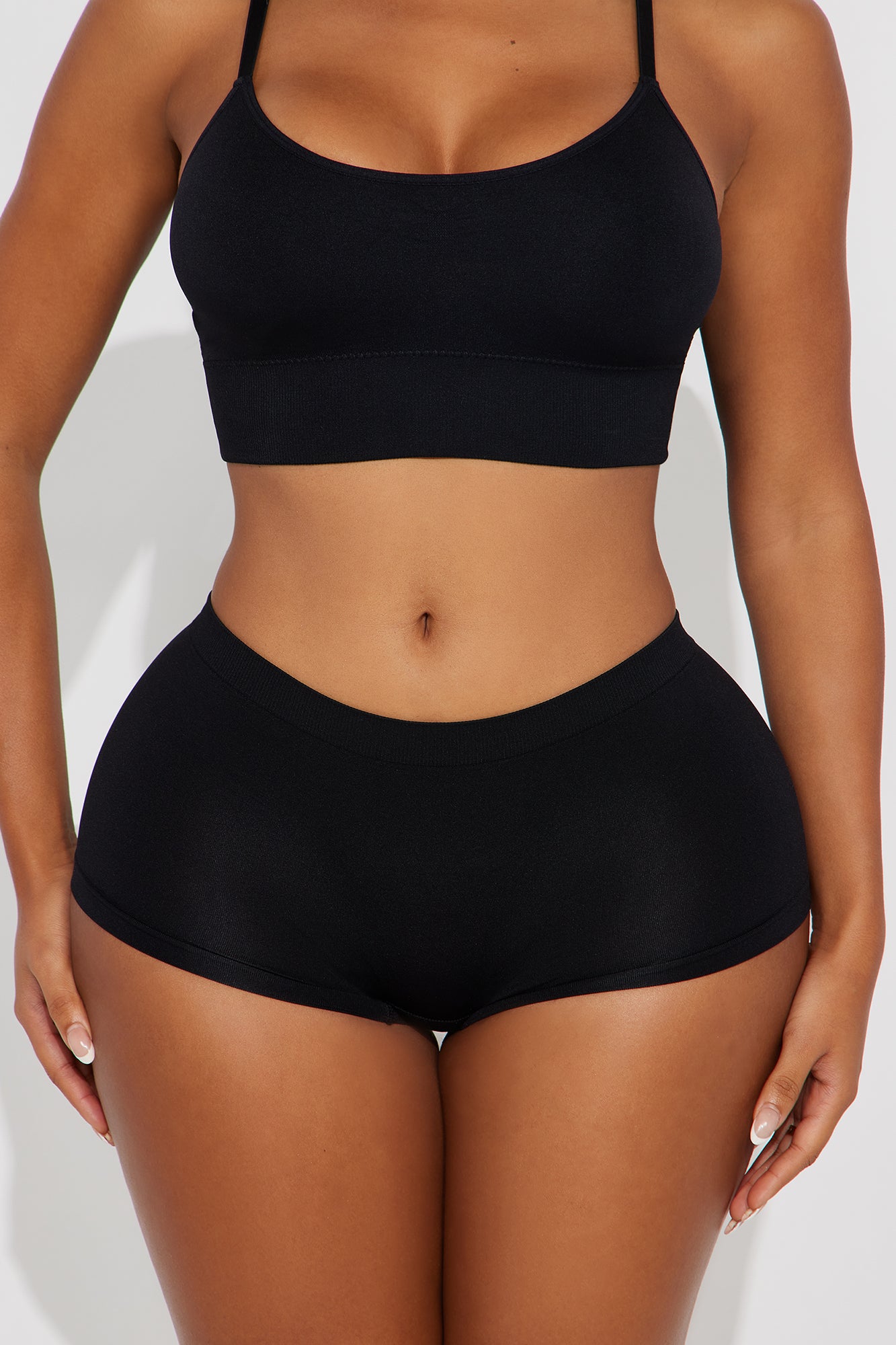Smooth And Ready Seamless Classic Boyshort Panty - Black