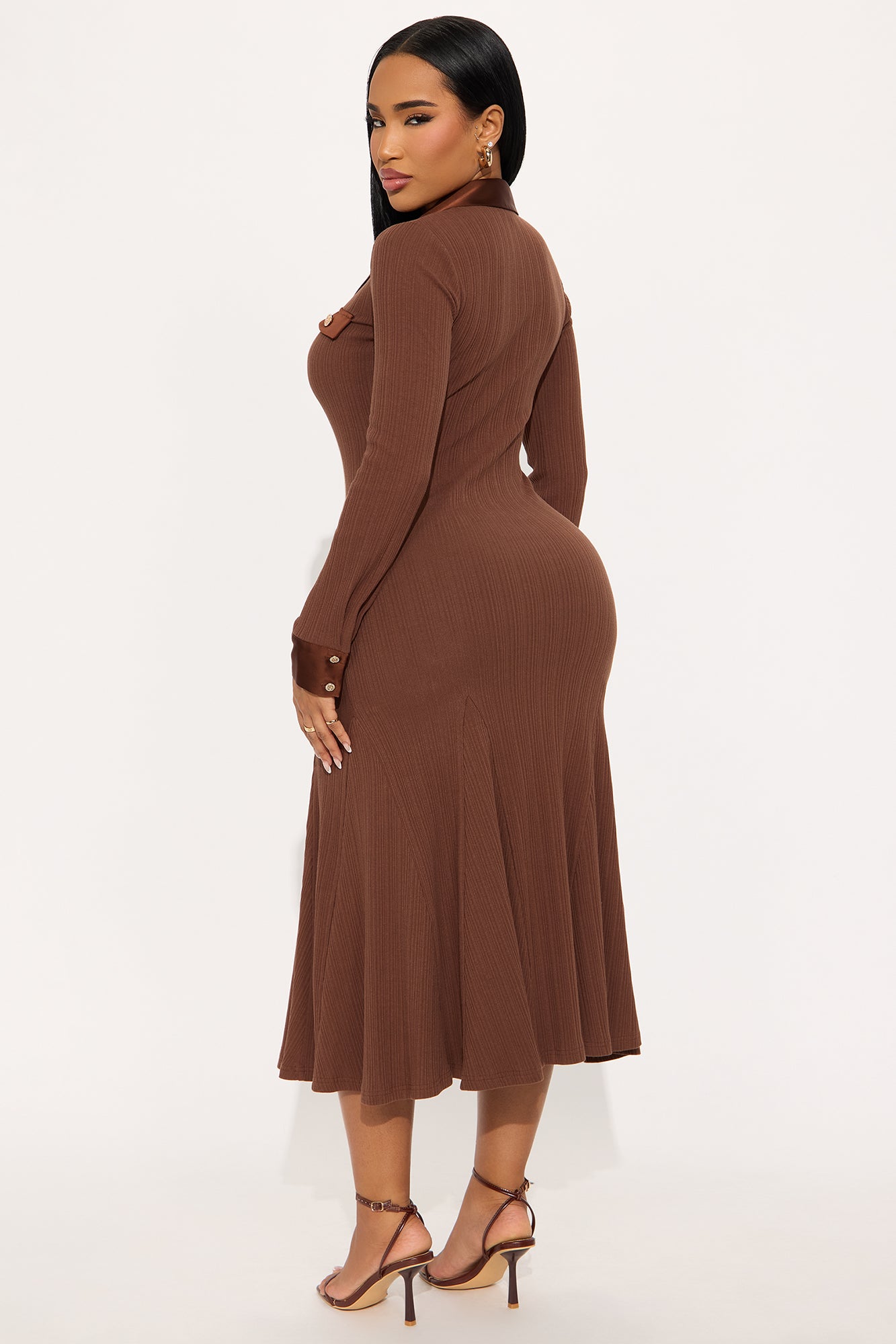 Marisol Ribbed Midi Dress - Brown