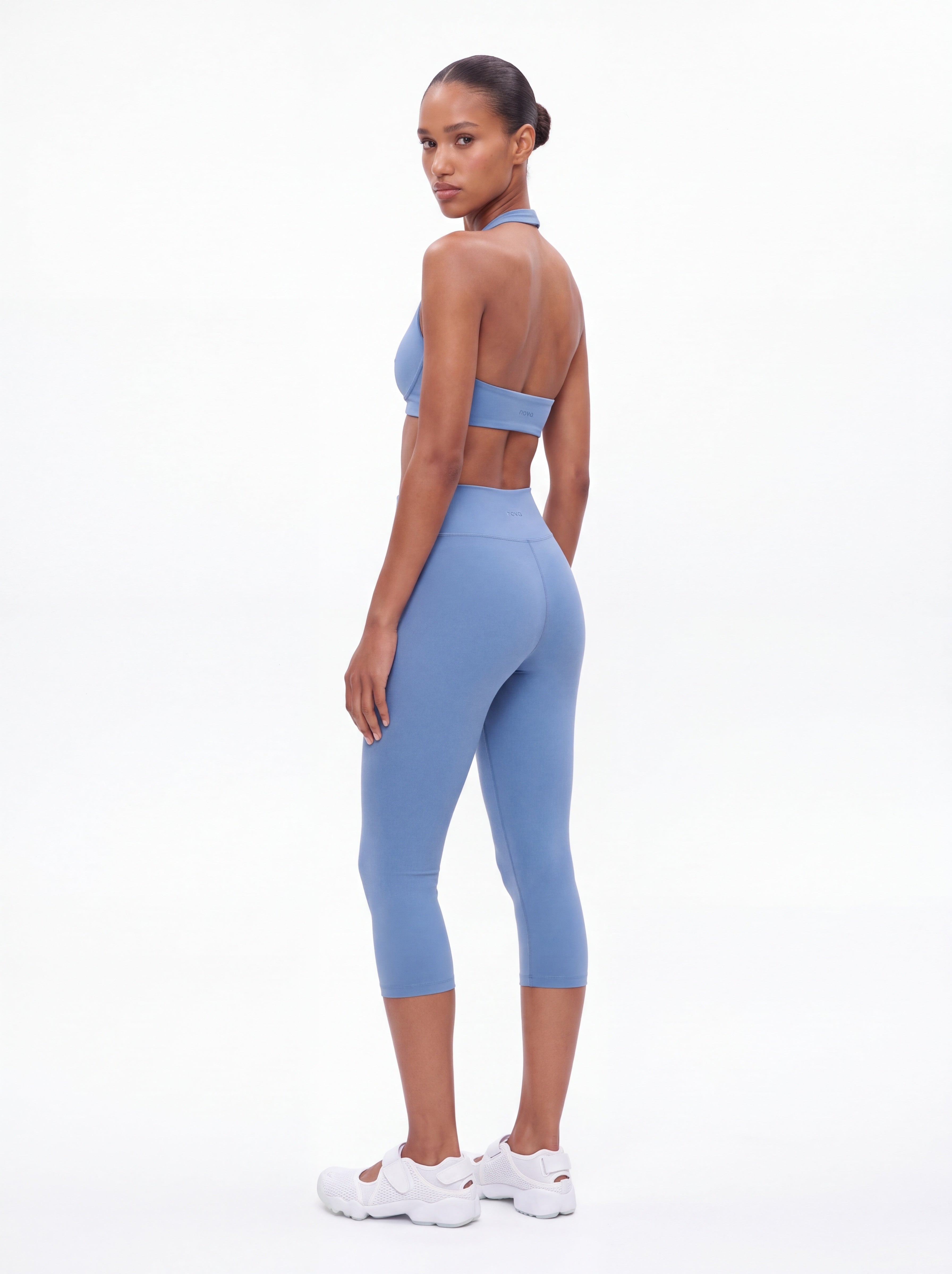 CloudForm™ 18″ Midrise Capri Legging - Opal Blue