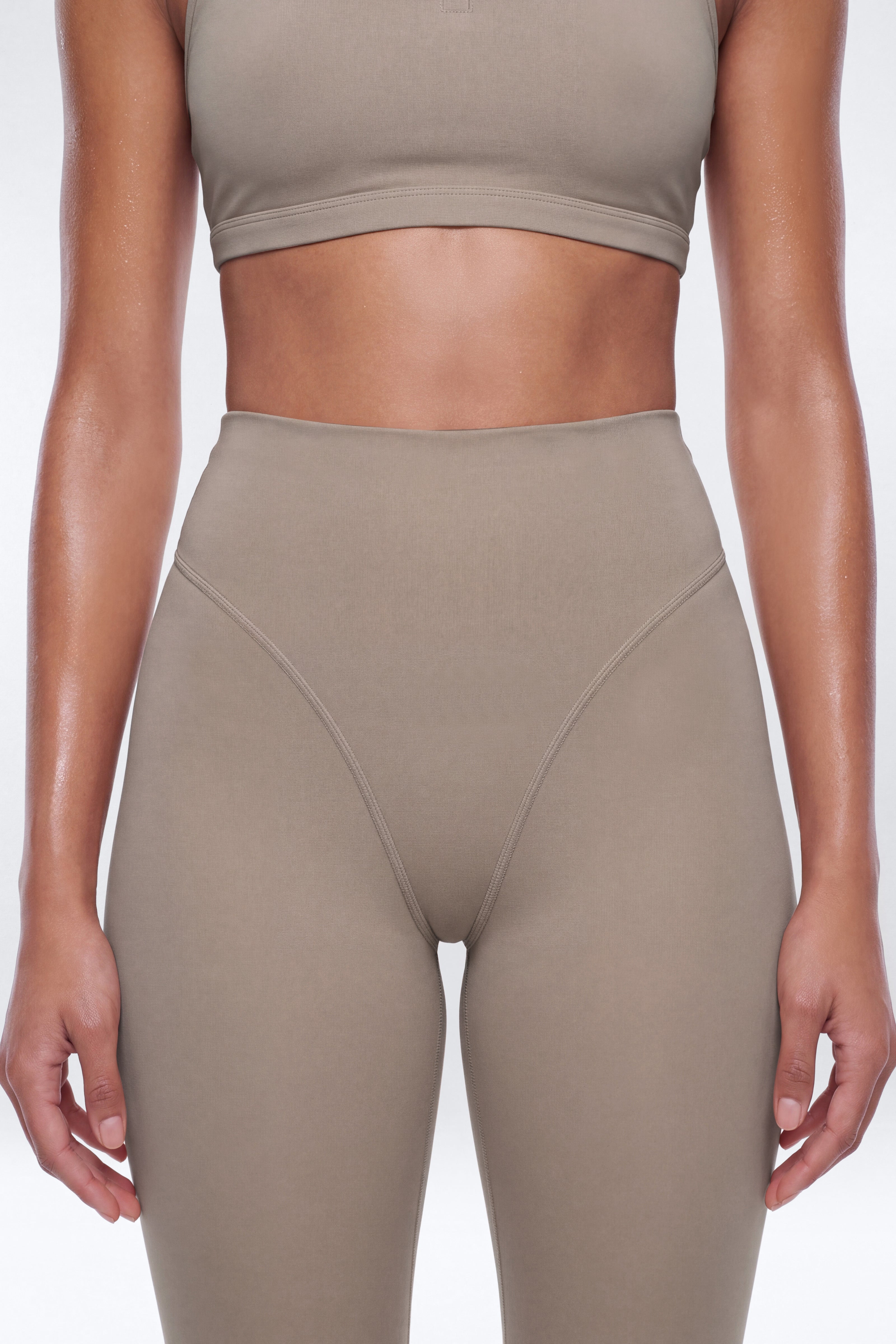 ProStretch™ 28″ V Front Skinny Legging - Taupe
