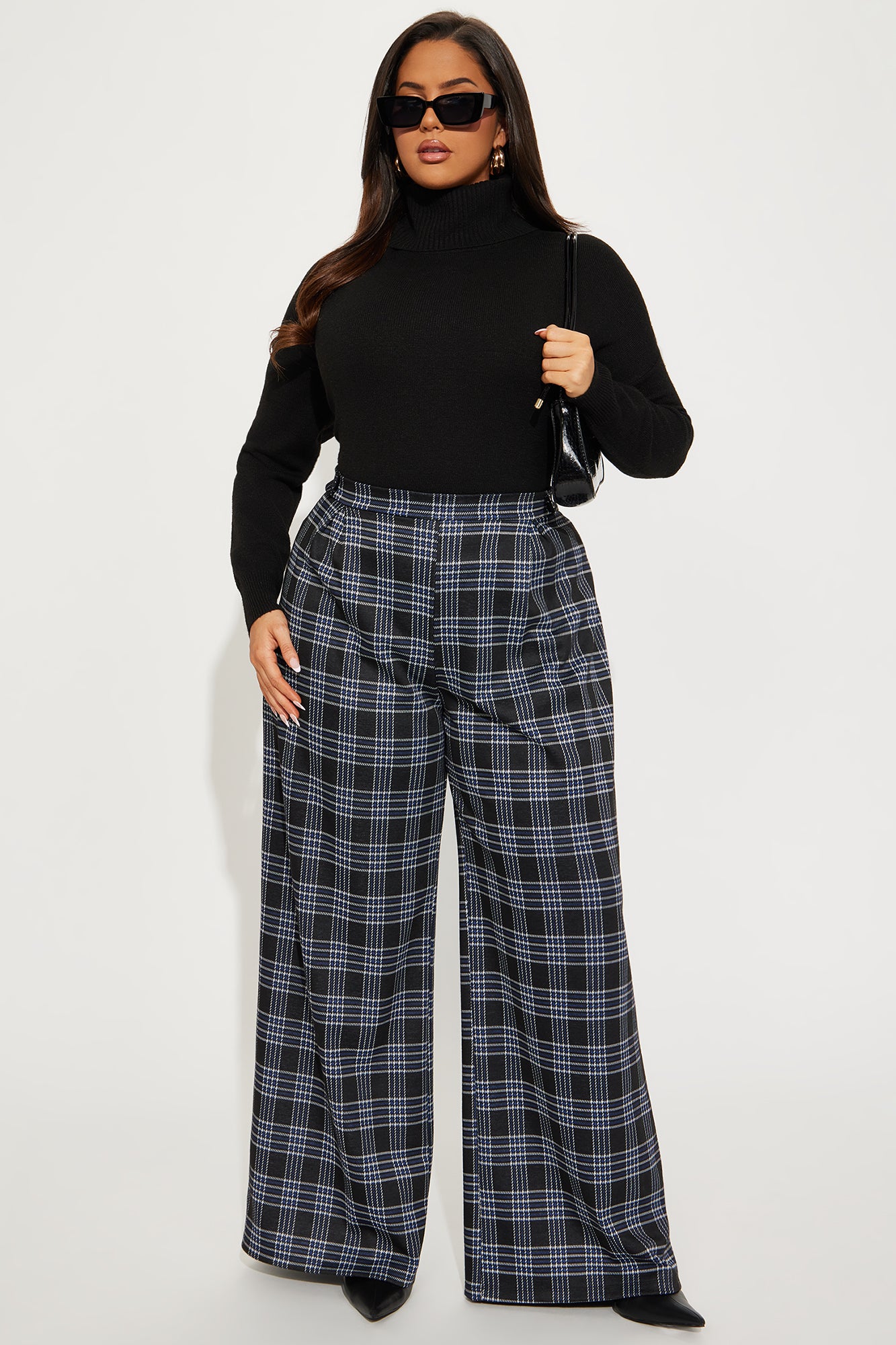 Snow Day Turtleneck Sweater - Black