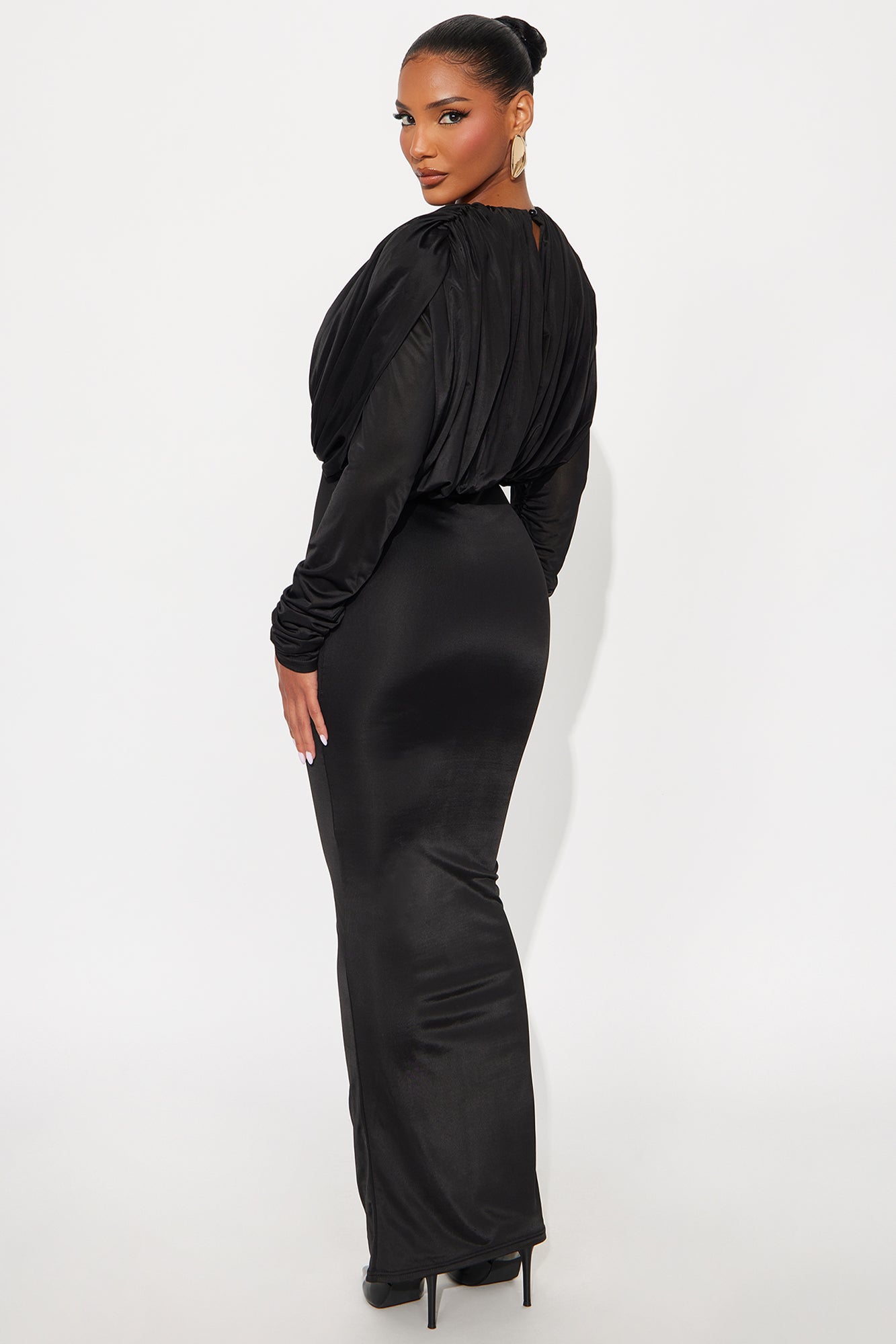 Kaylie Long Sleeve Maxi Dress - Black