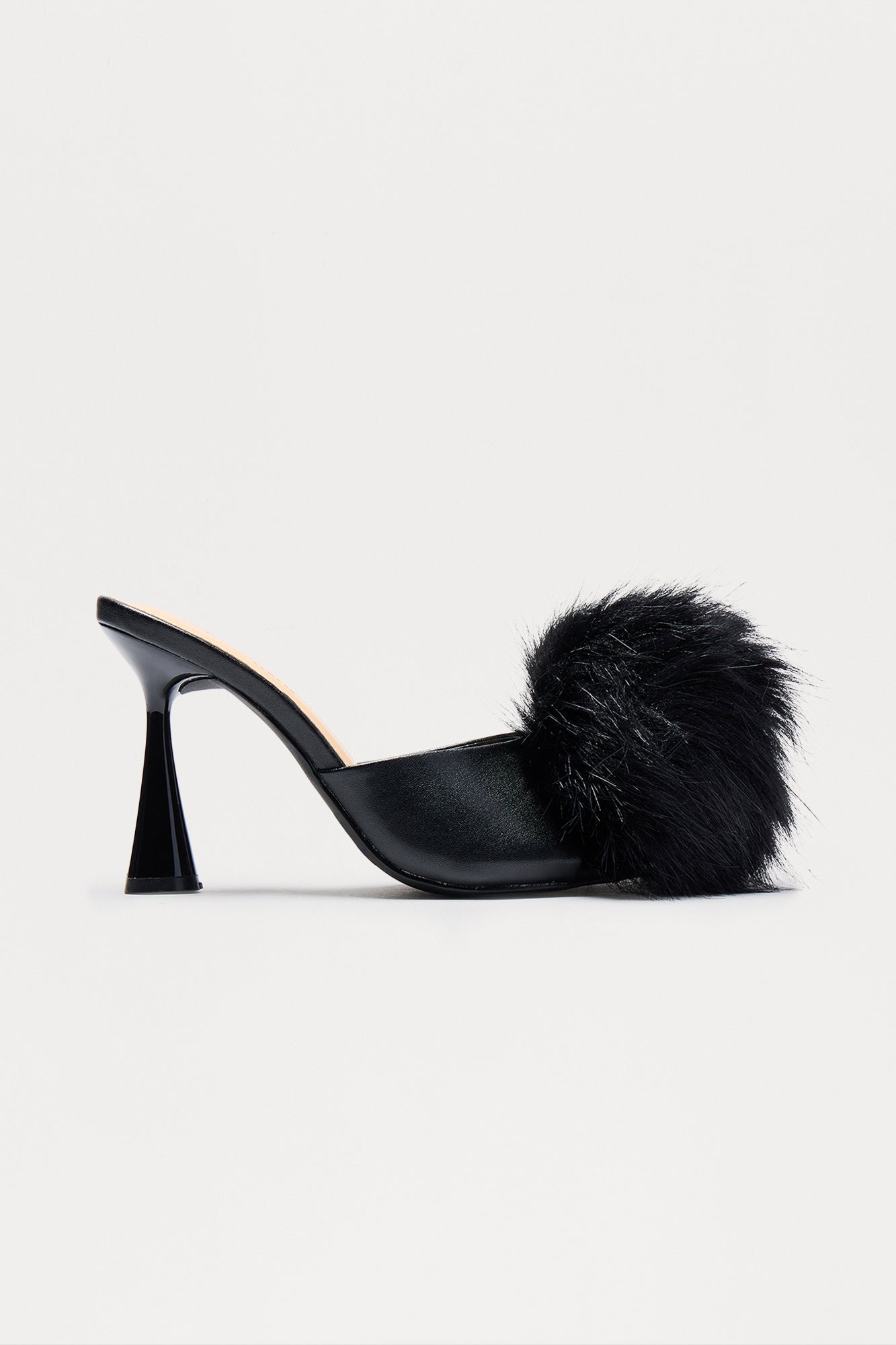 Hosier Faux Fur Pumps - Black