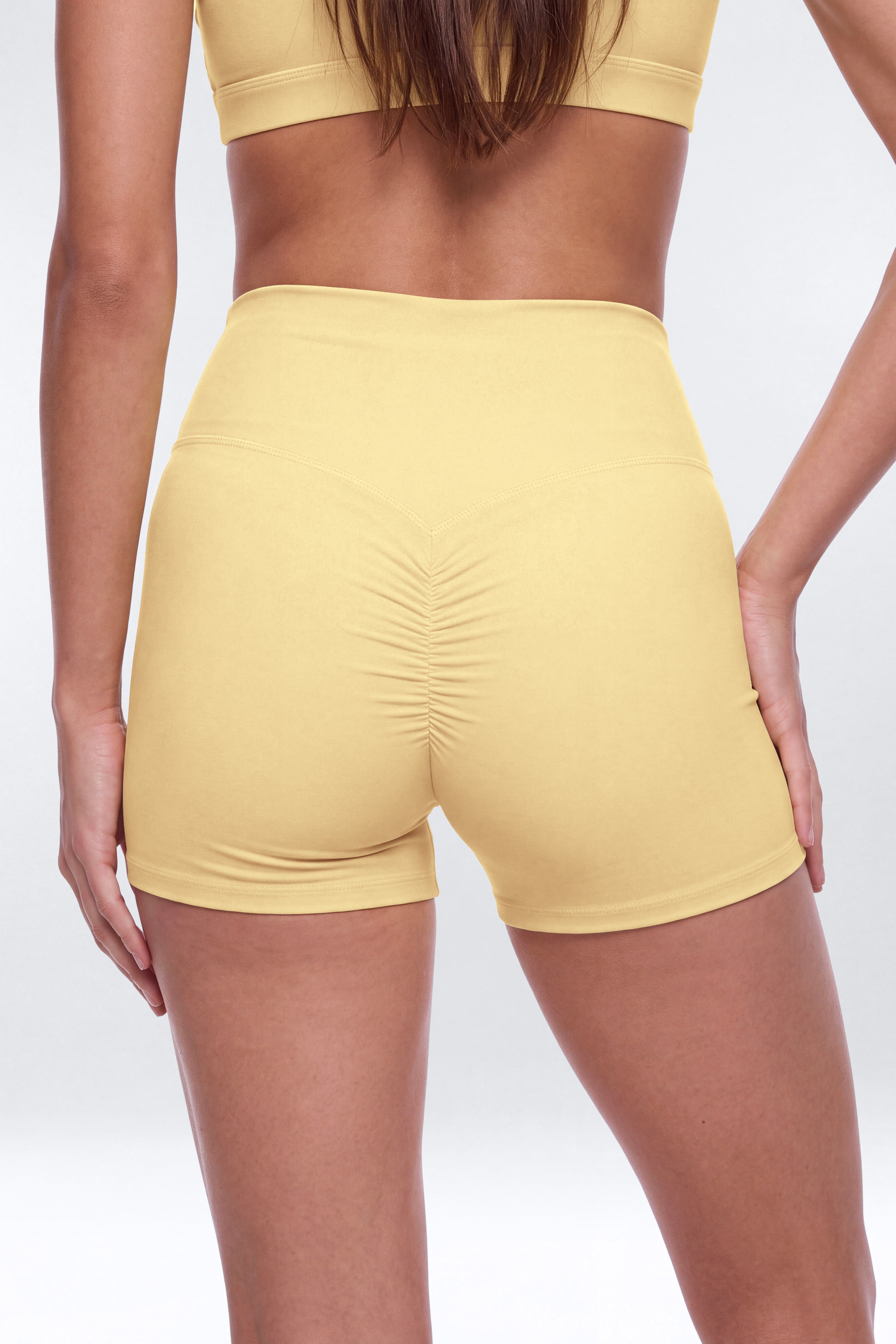 CloudForm™ 3″ Invisible Scrunch Biker Short - Buttermilk