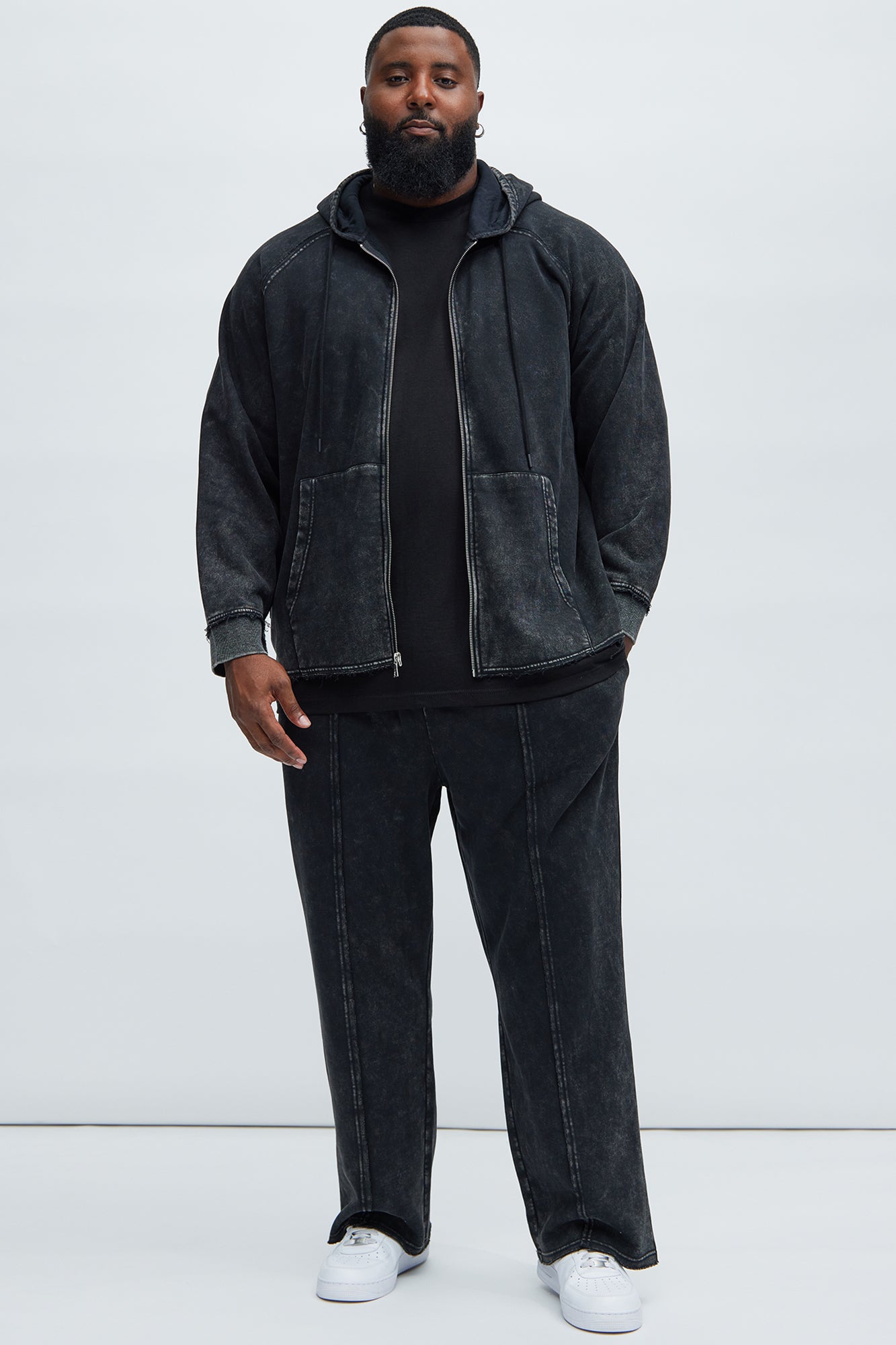 Tayson Frayed Seams Sweatpants - Black