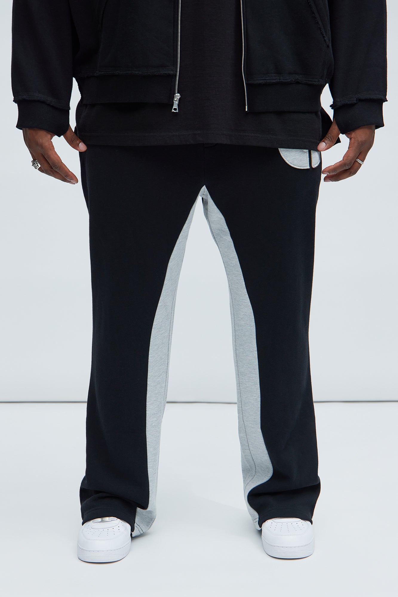 Tayson Number 3 Skinny Flare Sweatpants - Black/combo