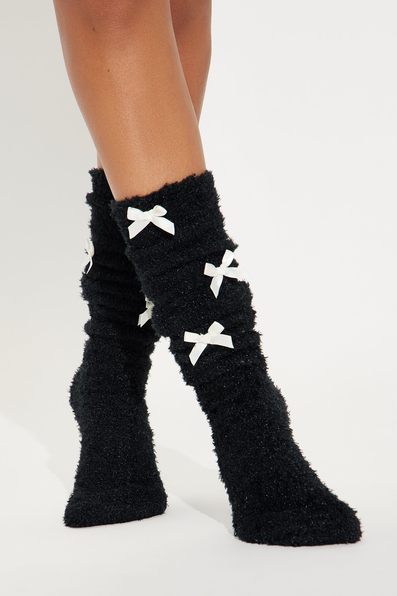 Fuzzy Bow Socks - Black/White