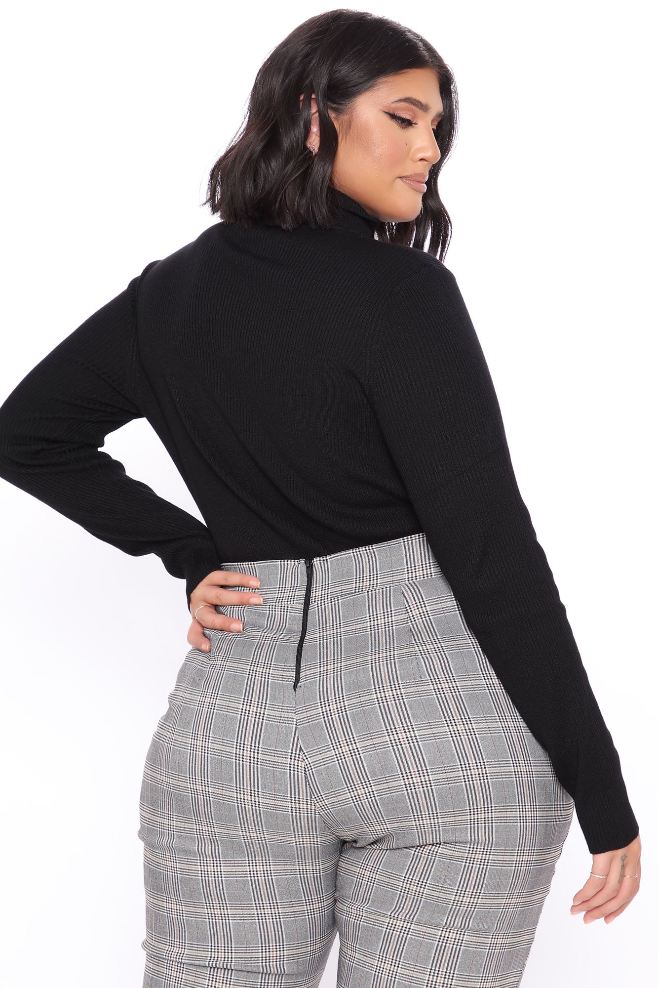 Tara Turtle Neck Sweater - Black