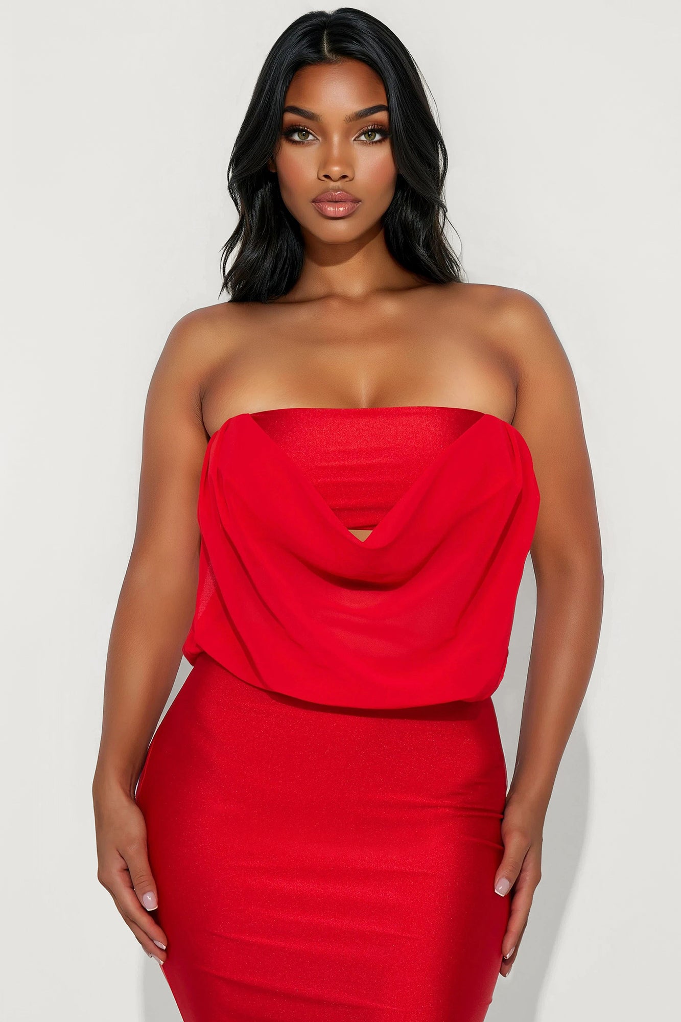 Blunt Moment Strapless Gown - Red