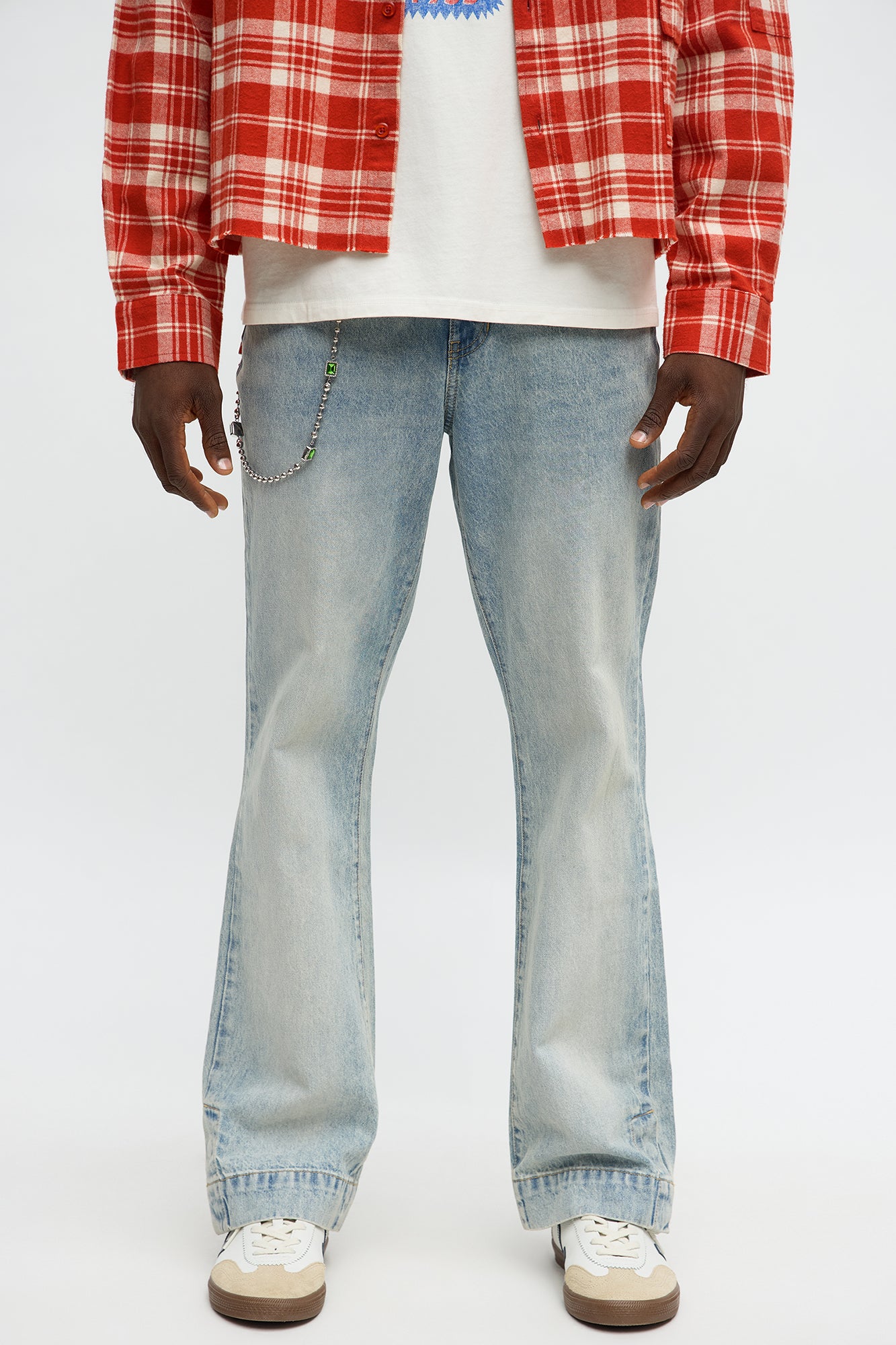 Straight Flare Snapped In Jean - Vintage Blue Wash