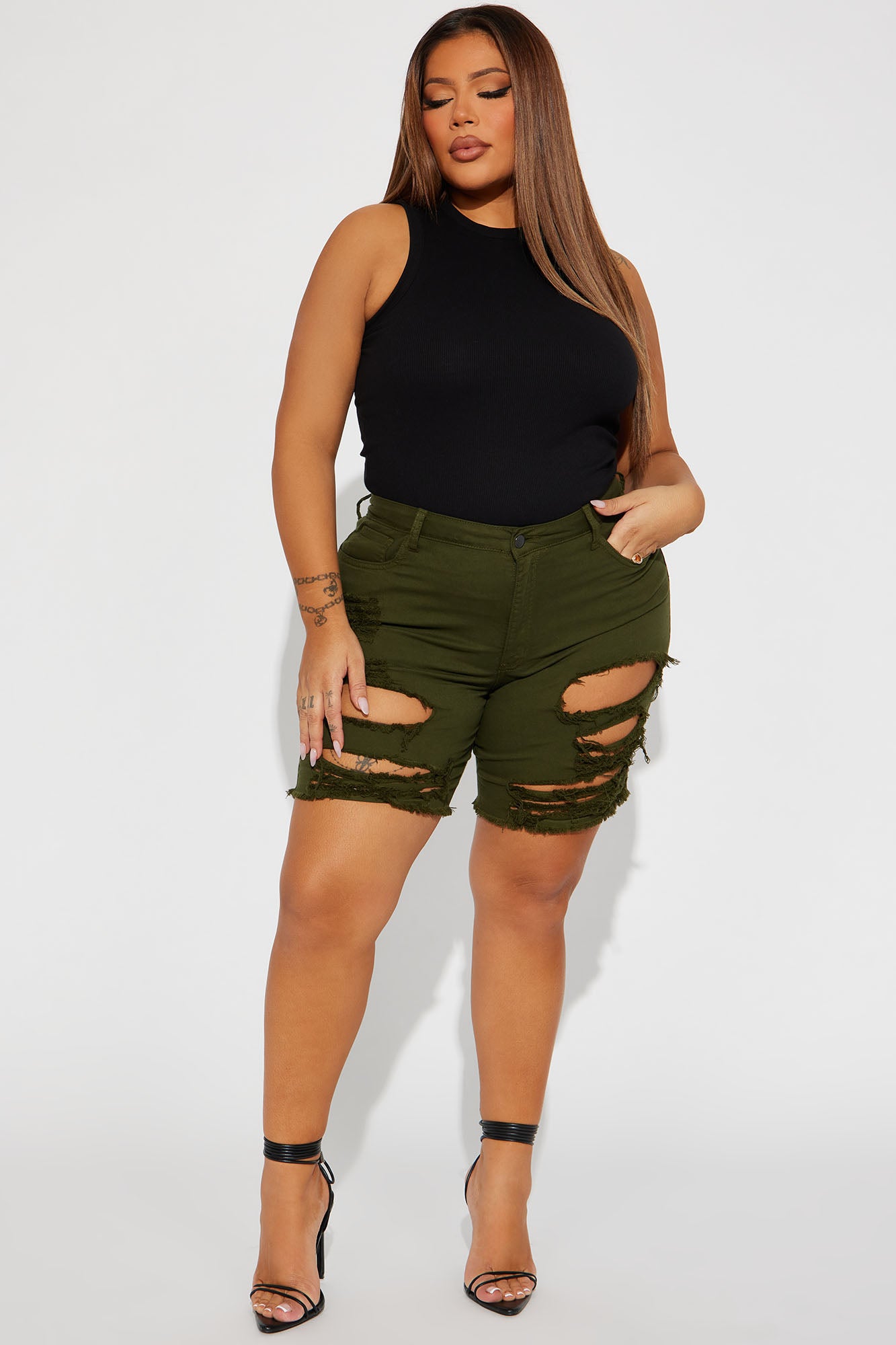 Gone Fishing Shorts - Olive