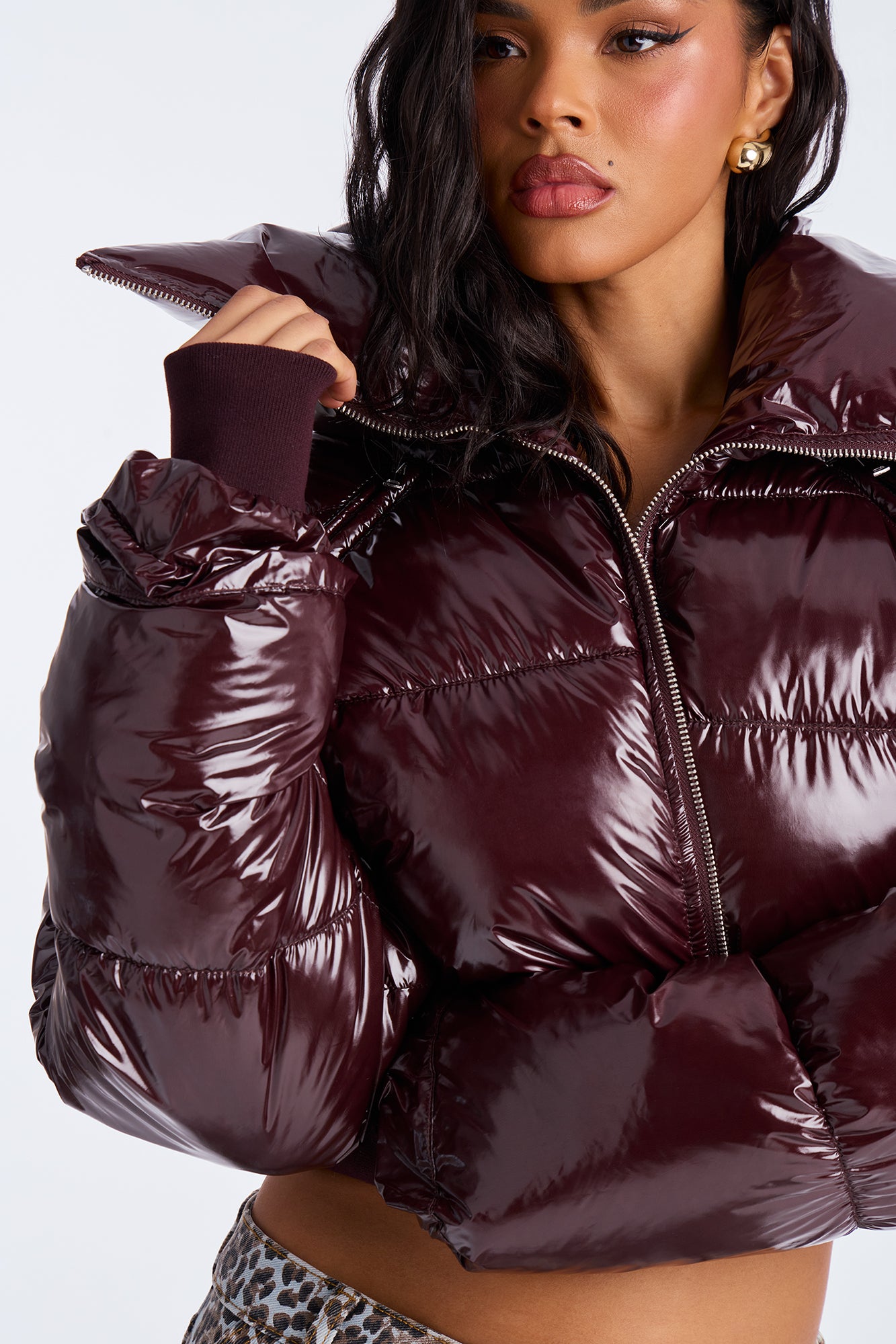 Billie Faux Patent Leather Cropped Puffer Jacket - Chocolate