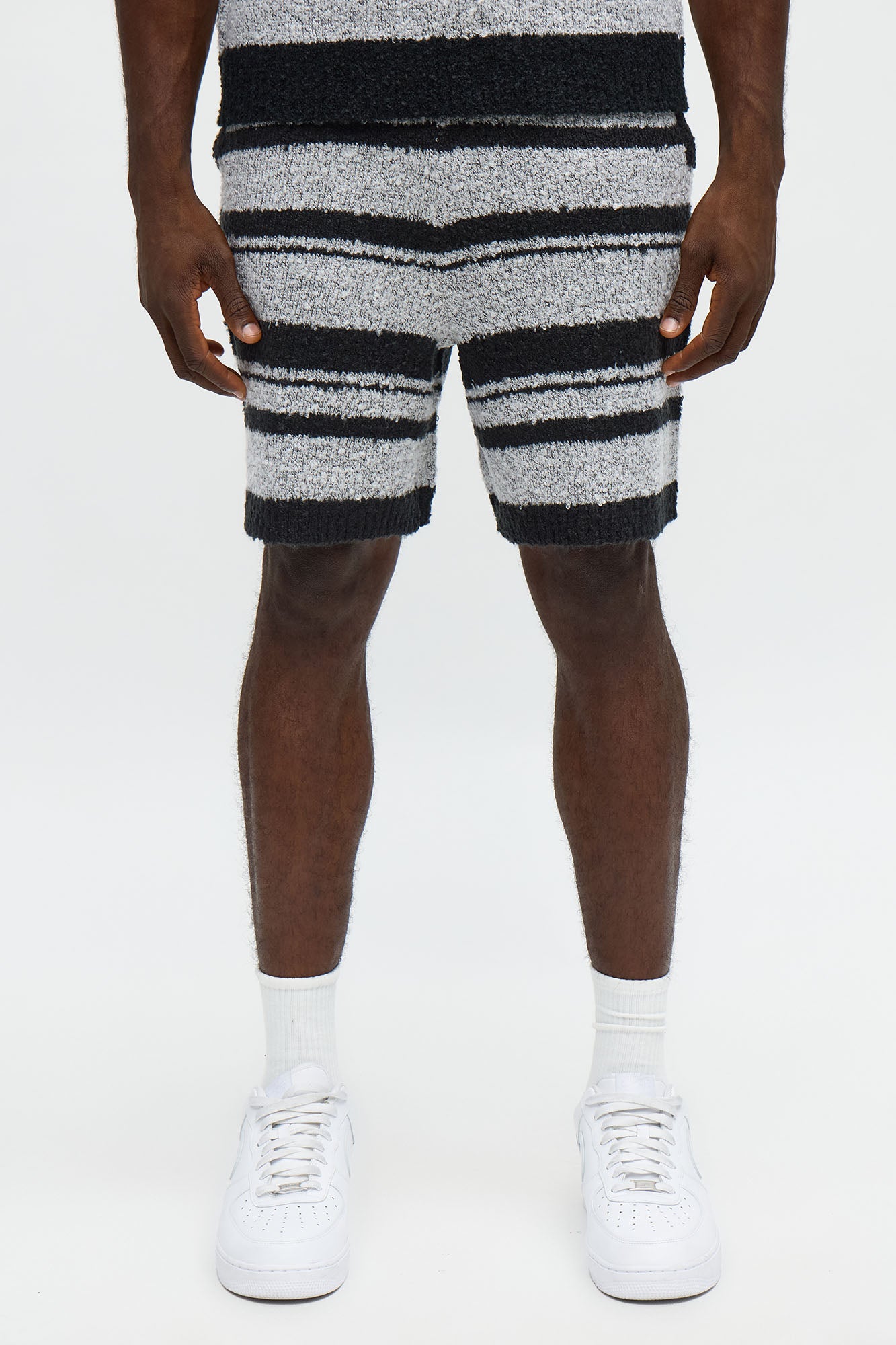 Meadows Striped Shorts - Black/Grey