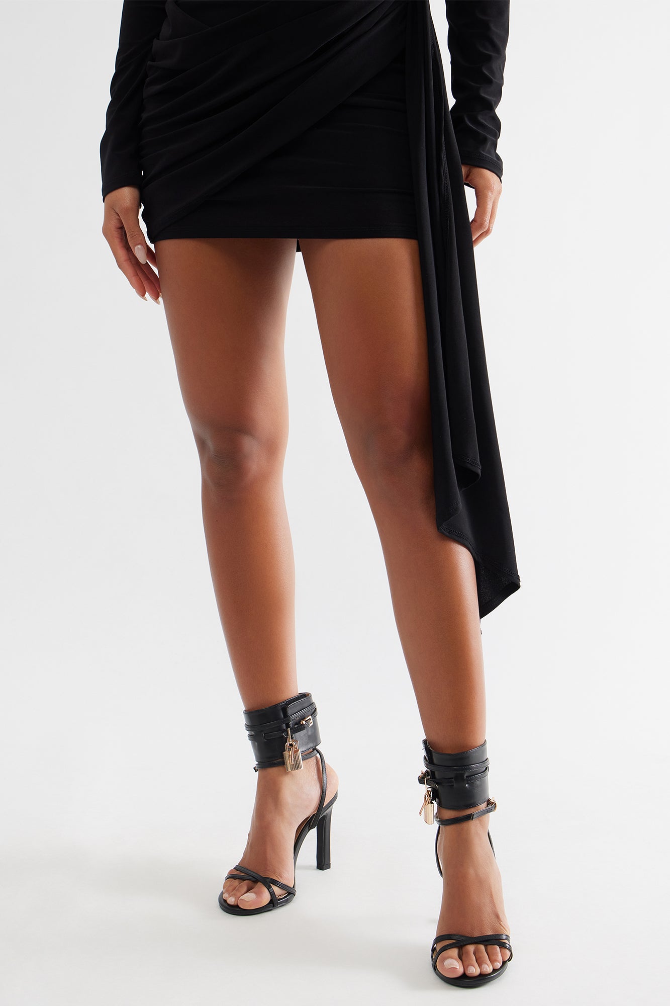 Irene Hardware Lock Heels - Black