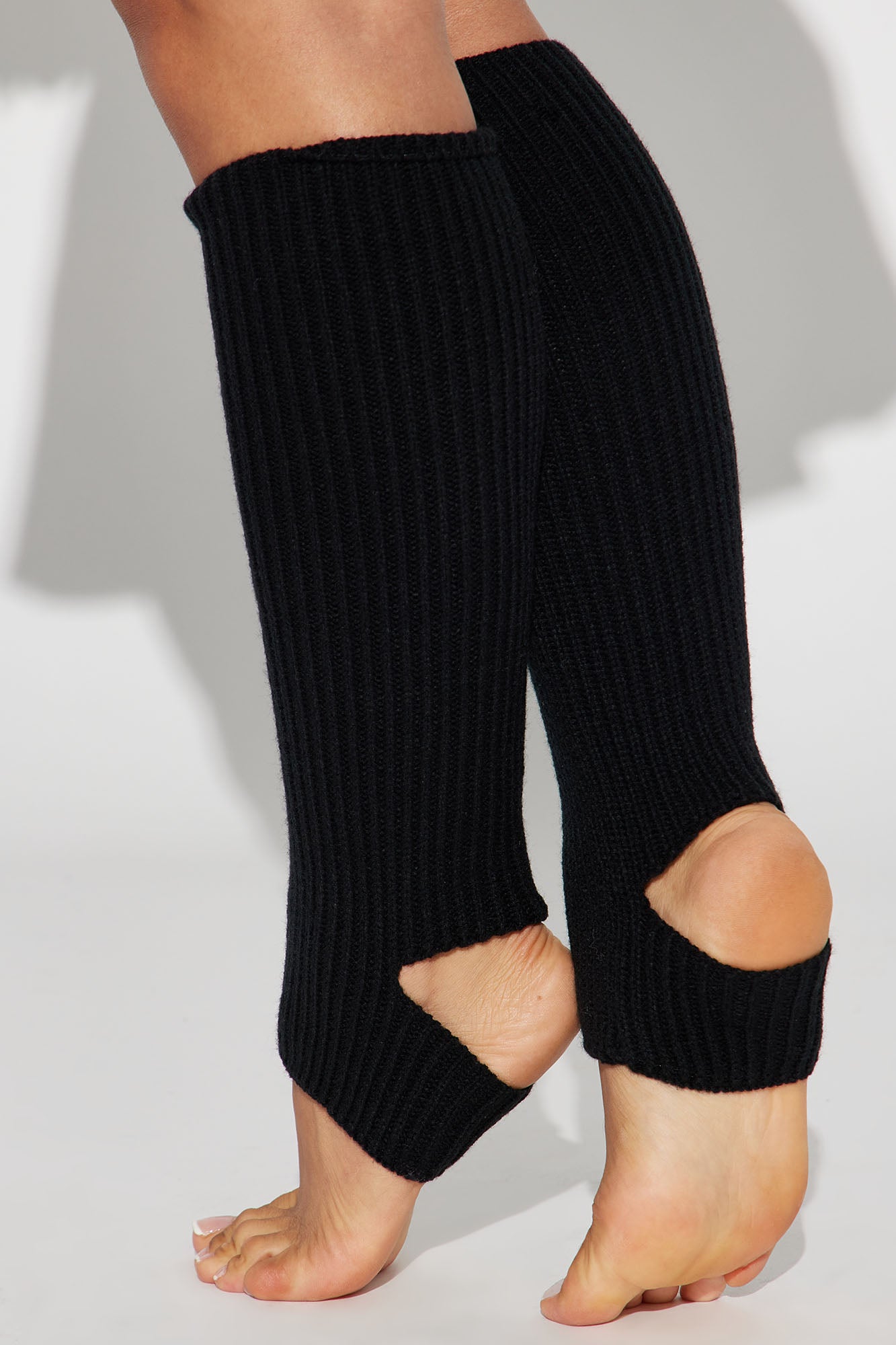 Pilates Girly Leg Warmers - Black