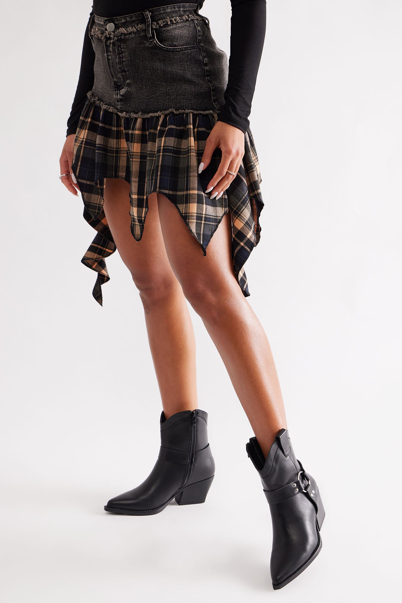 Elke Hardware Booties - Black
